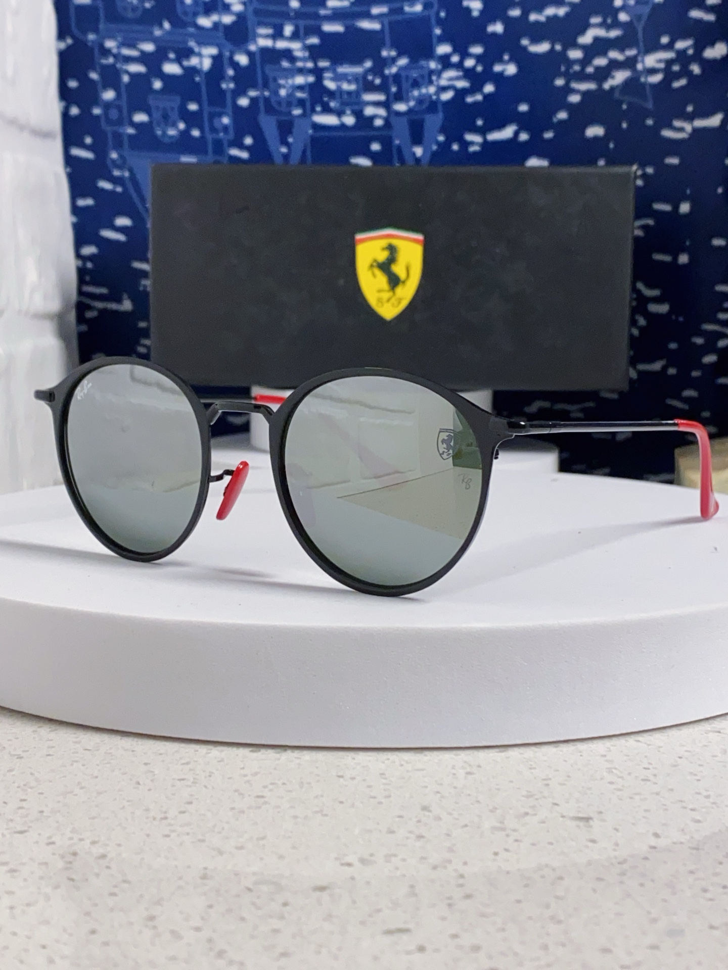  RayBan雷朋法拉利联名 2025新款欧美潮流眼镜圆形金属太时尚百搭男女款开车驾驶眼镜 RB3602