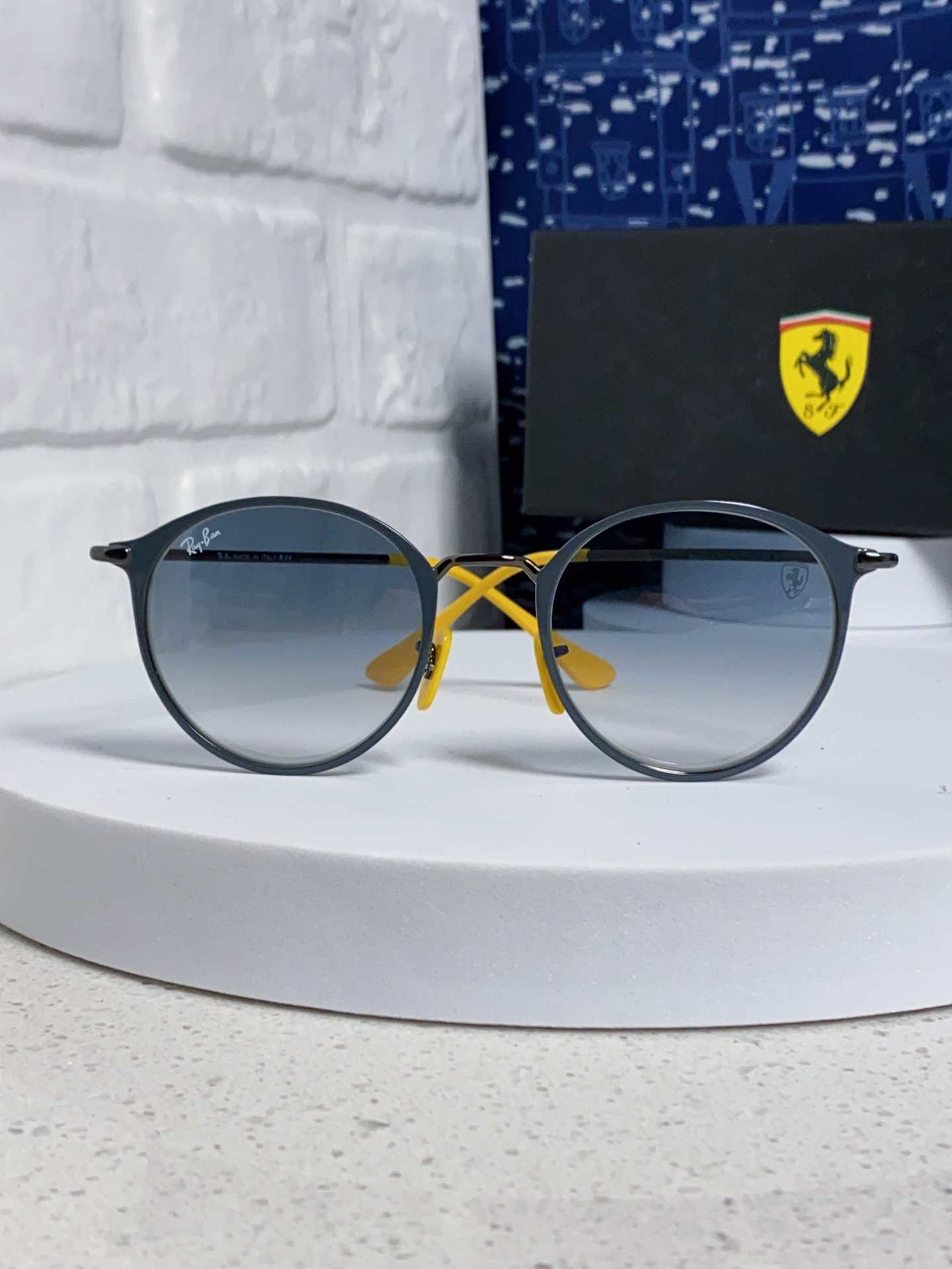  RayBan雷朋法拉利联名 2025新款欧美潮流眼镜圆形金属太时尚百搭男女款开车驾驶眼镜 RB3602