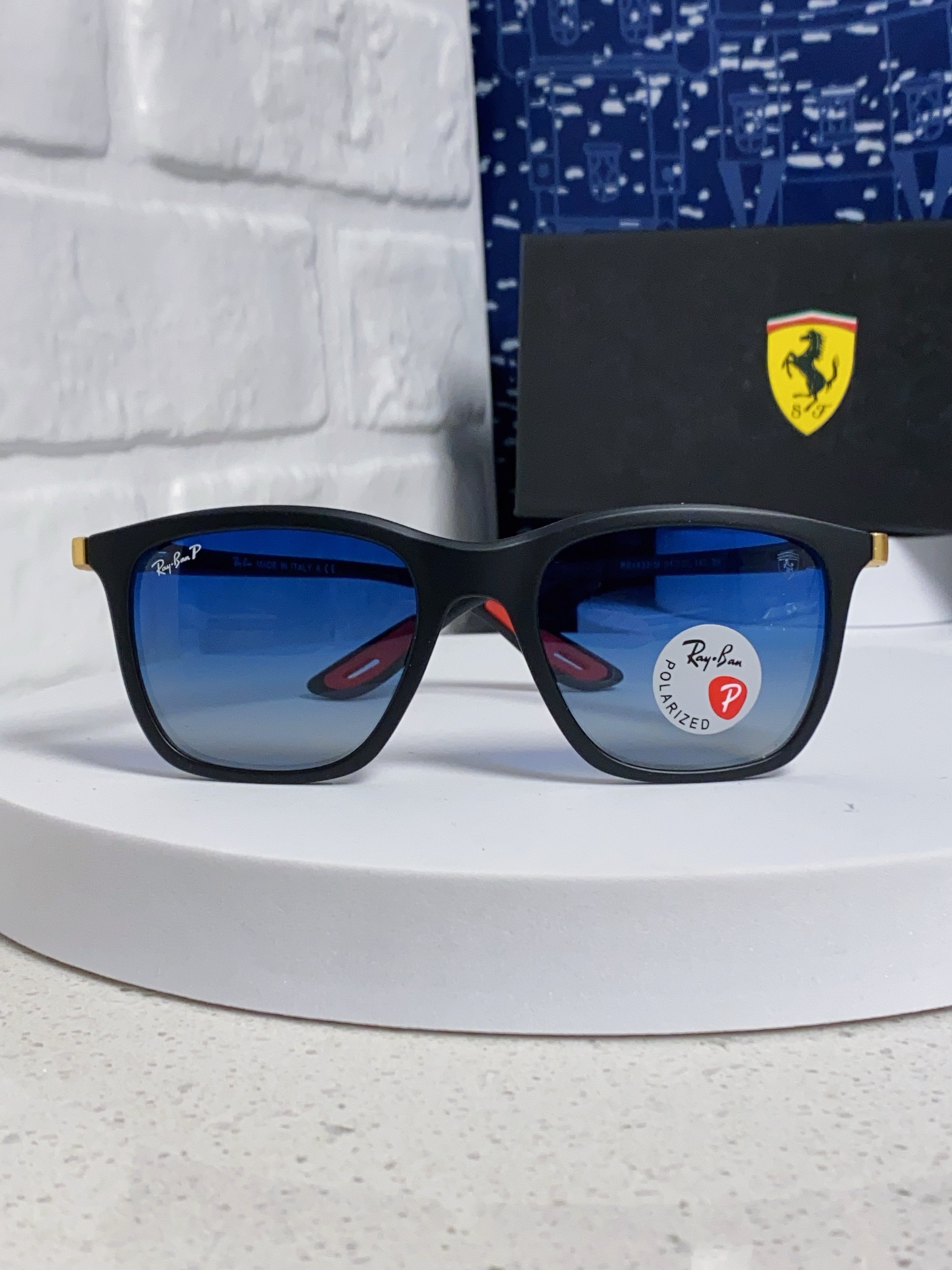  RayBan雷朋太阳眼镜法拉利联名款方形墨镜RB4433M Size54口20-145