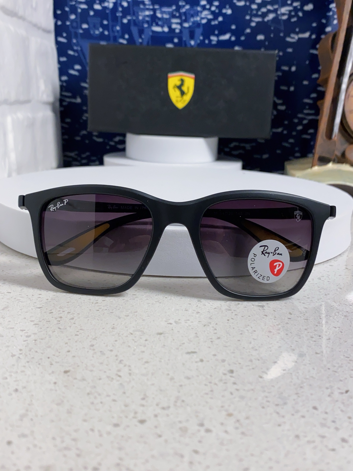  RayBan雷朋太阳眼镜法拉利联名款方形墨镜RB4433M Size54口20-145