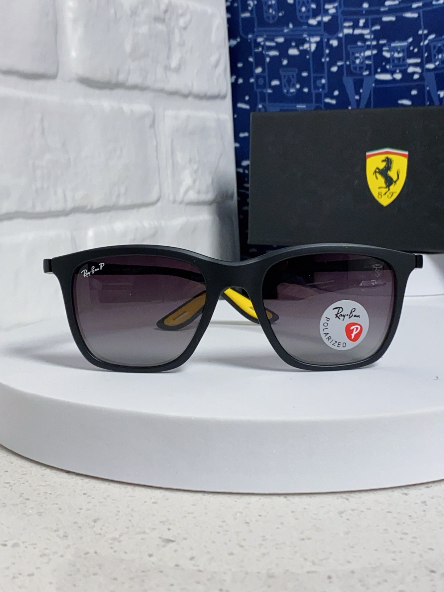  RayBan雷朋太阳眼镜法拉利联名款方形墨镜RB4433M Size54口20-145