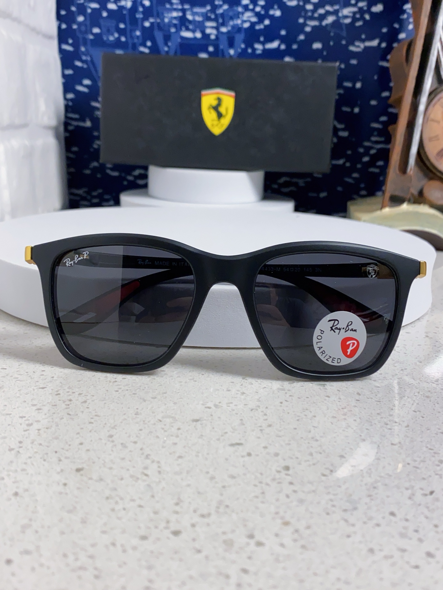  RayBan雷朋太阳眼镜法拉利联名款方形墨镜RB4433M Size54口20-145