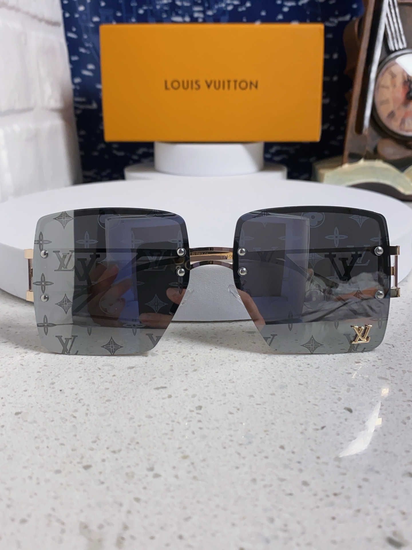  LOUIS VUITTON路易威登 2025LV新款 欧美跨境个性大框太阳镜时尚男女大框 高端防紫外线