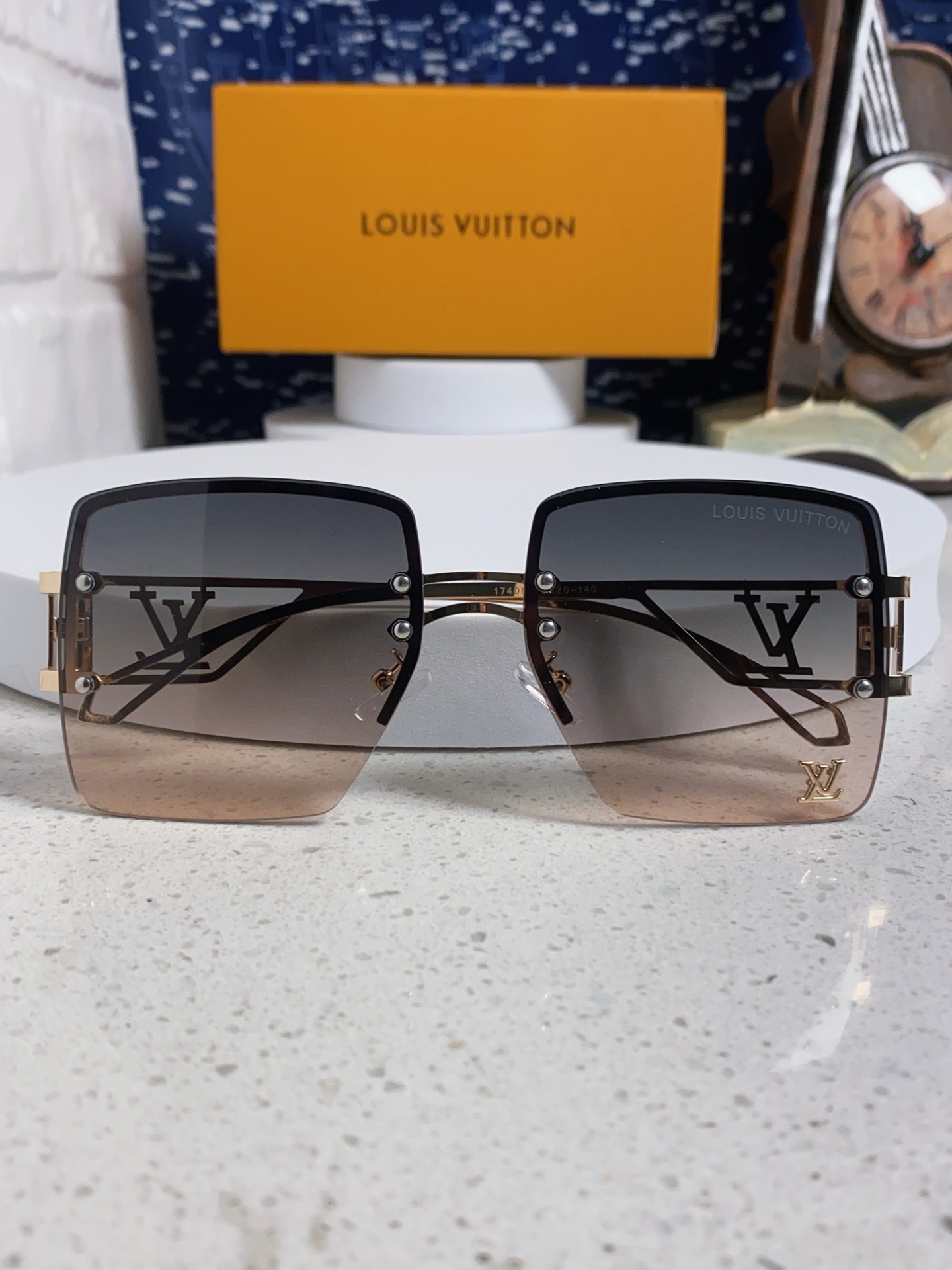  LOUIS VUITTON路易威登 2025LV新款 欧美跨境个性大框太阳镜时尚男女大框 高端防紫外线