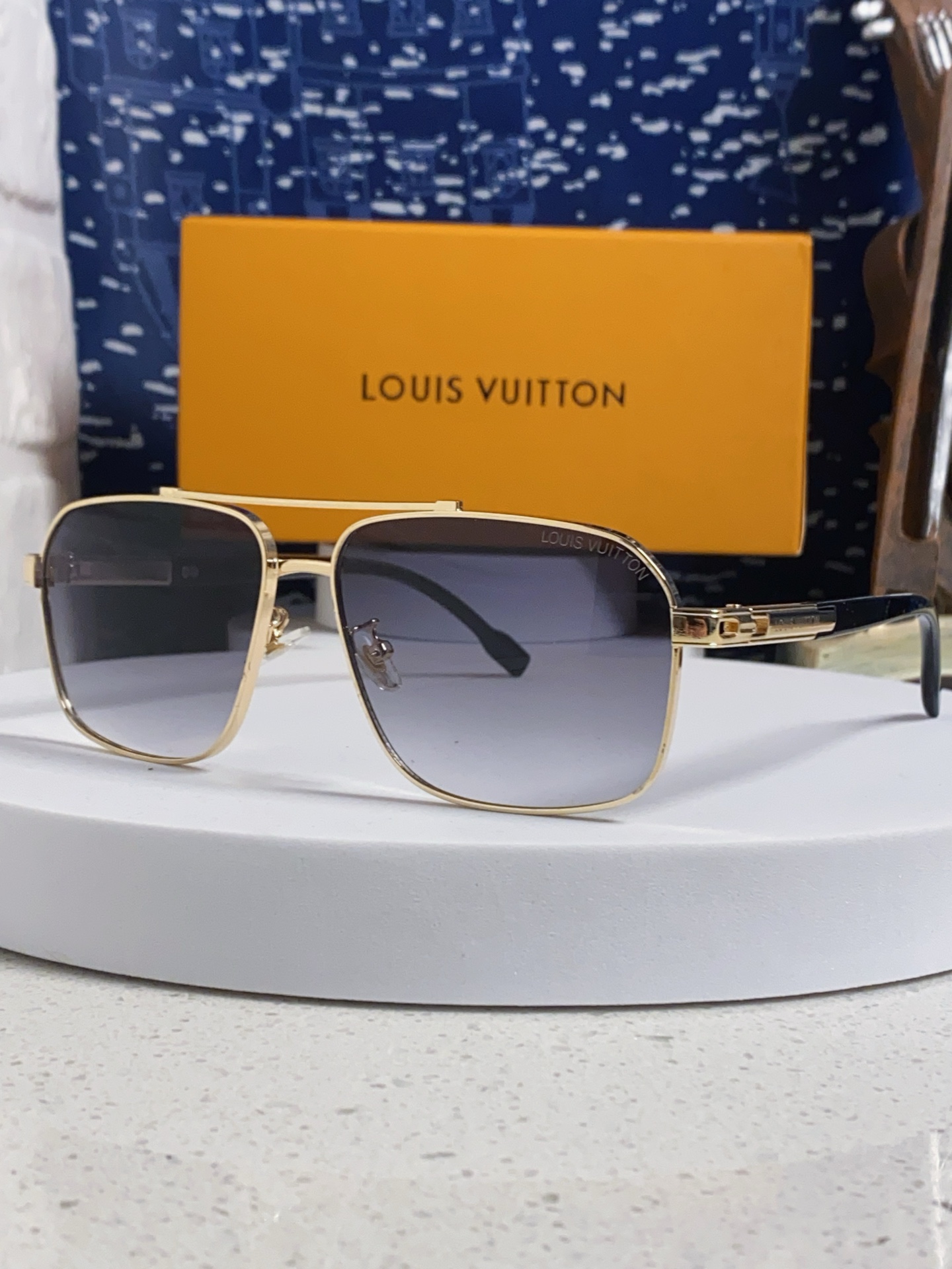  Louis Vuitton路易威登 2025新款Lv复古男士墨镜霸气商务风格太阳眼镜男款 防紫外线户外