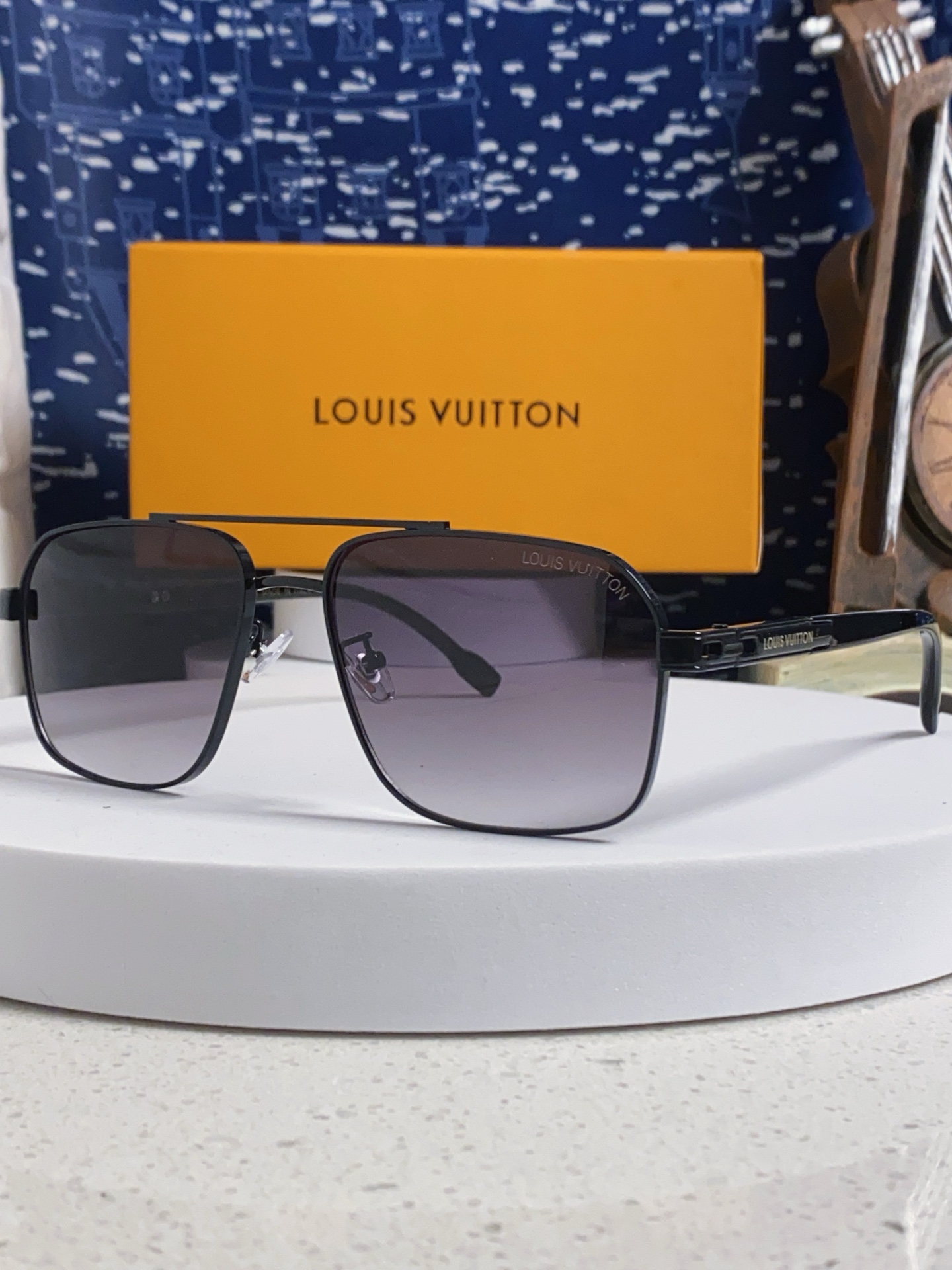  Louis Vuitton路易威登 2025新款Lv复古男士墨镜霸气商务风格太阳眼镜男款 防紫外线户外