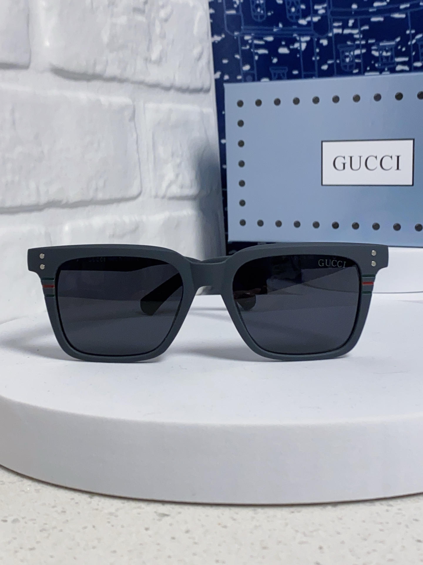  Gucci古奇 2025新款男女偏光太阳镜简约超轻框架 男士开车专用 防紫外线 