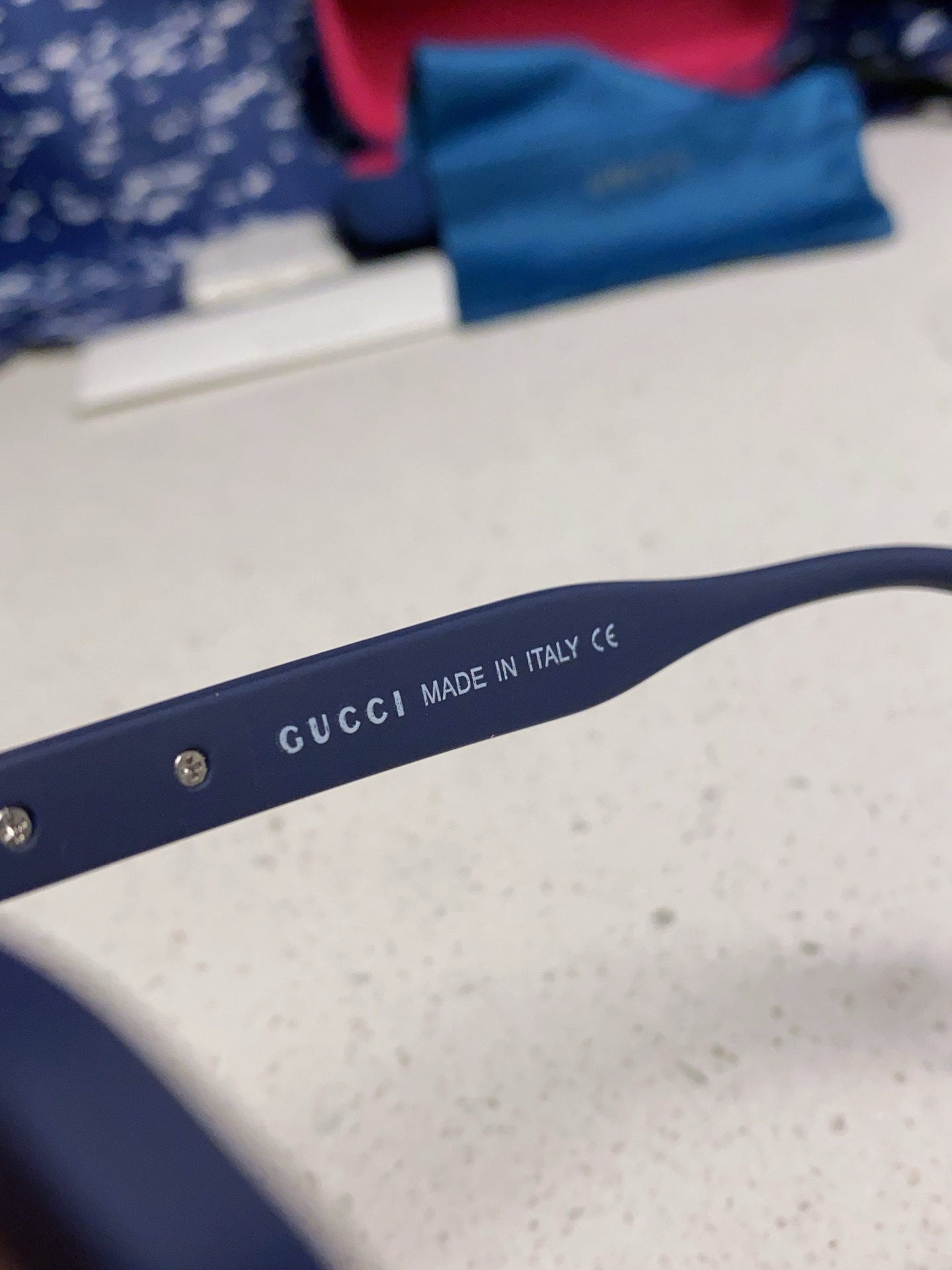  Gucci古奇 2025新款男女偏光太阳镜简约超轻框架 男士开车专用 防紫外线 