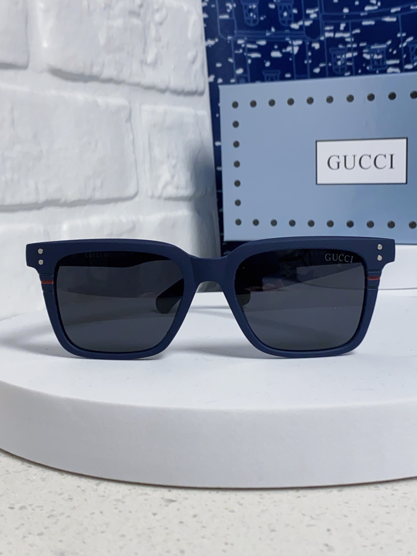  Gucci古奇 2025新款男女偏光太阳镜简约超轻框架 男士开车专用 防紫外线 