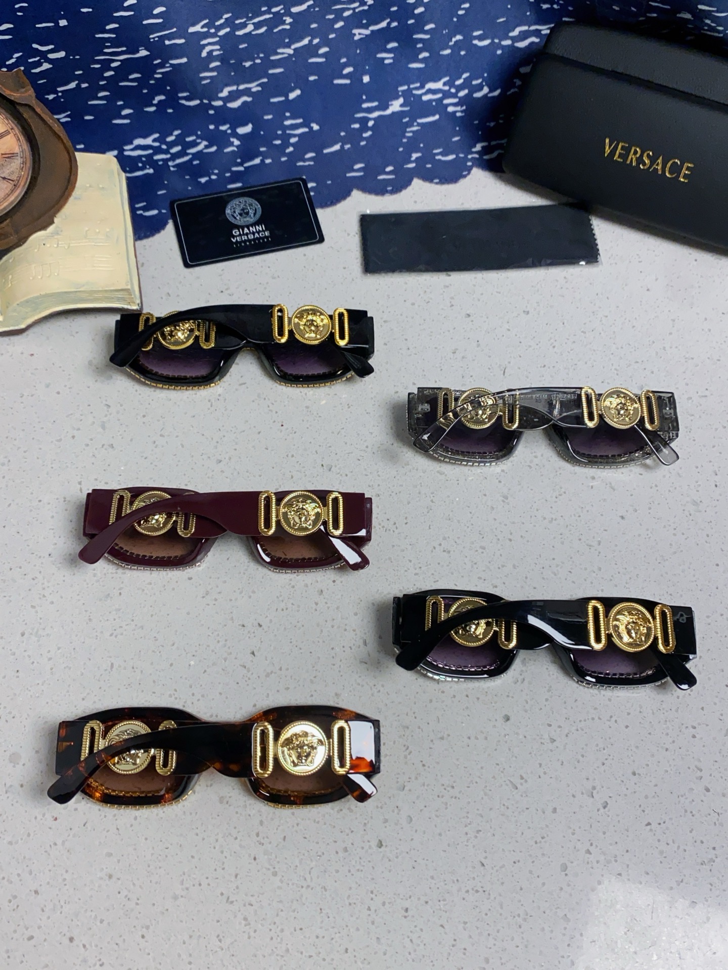  Versace范思哲 2025Diamond sunglasses新款镶钻太阳镜欧美墨镜街拍潮流太阳眼
