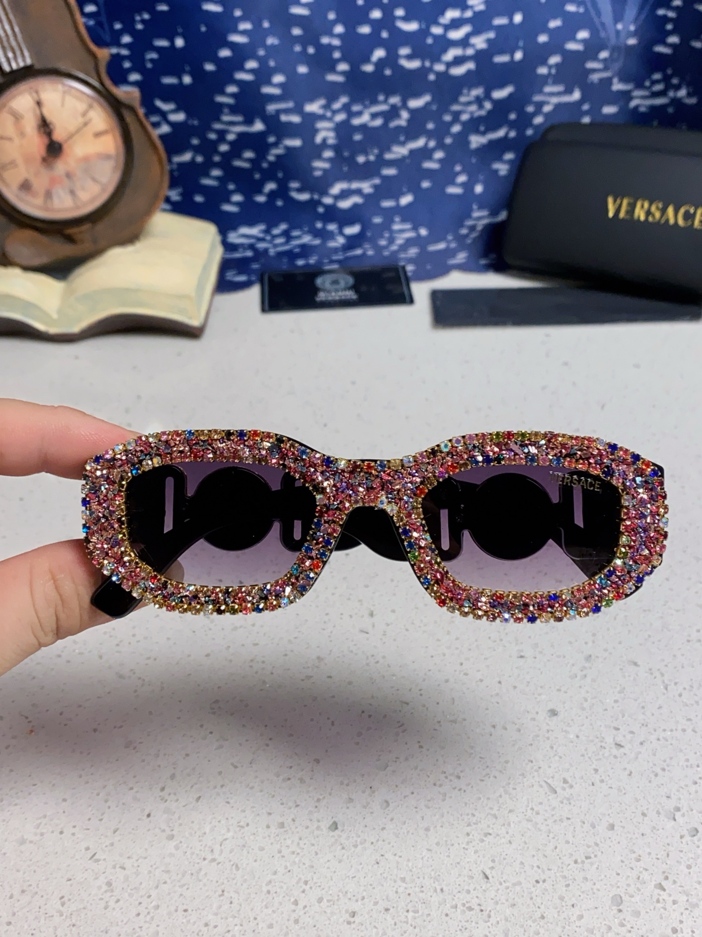  Versace范思哲 2025Diamond sunglasses新款镶钻太阳镜欧美墨镜街拍潮流太阳眼
