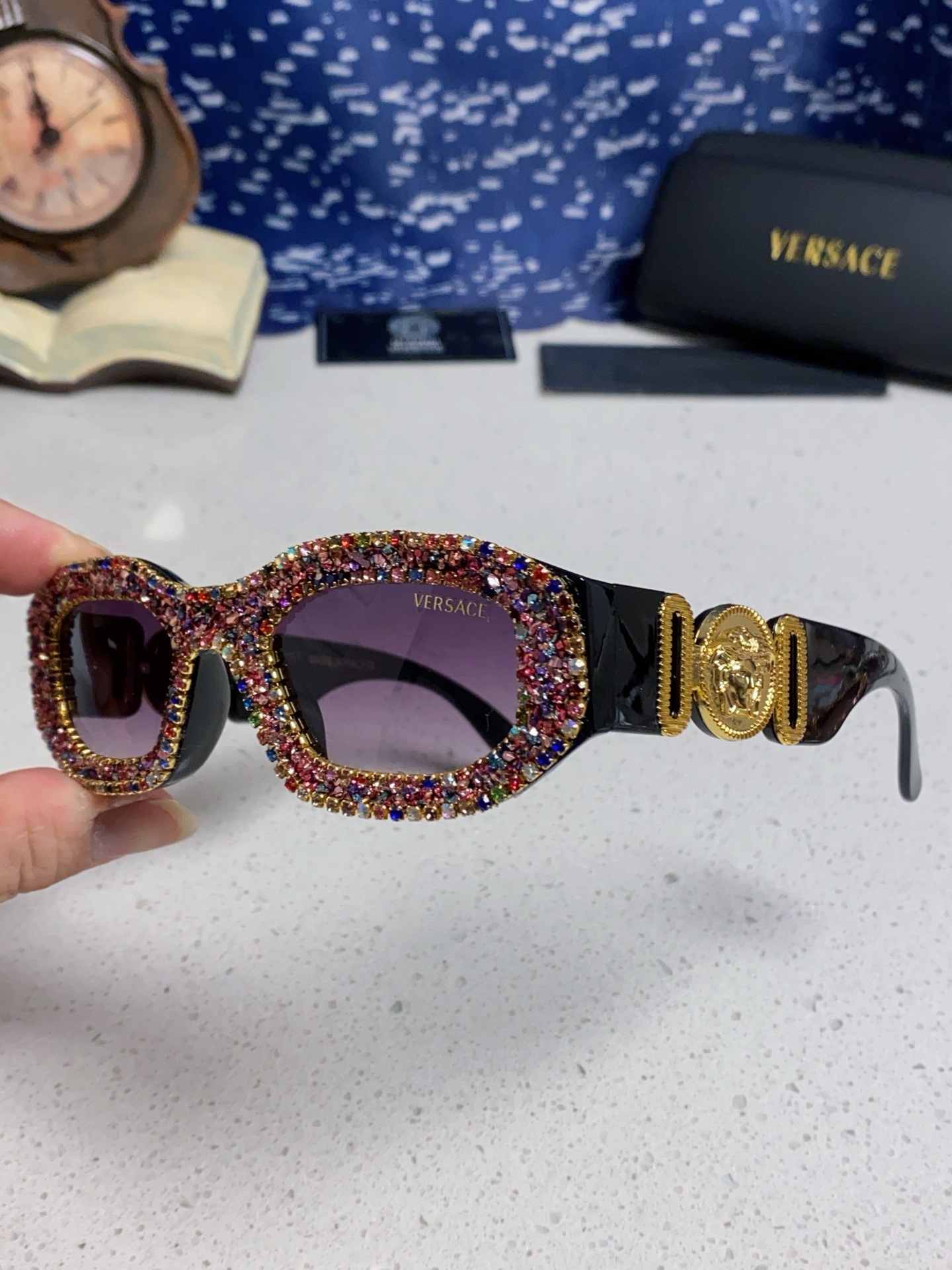  Versace范思哲 2025Diamond sunglasses新款镶钻太阳镜欧美墨镜街拍潮流太阳眼