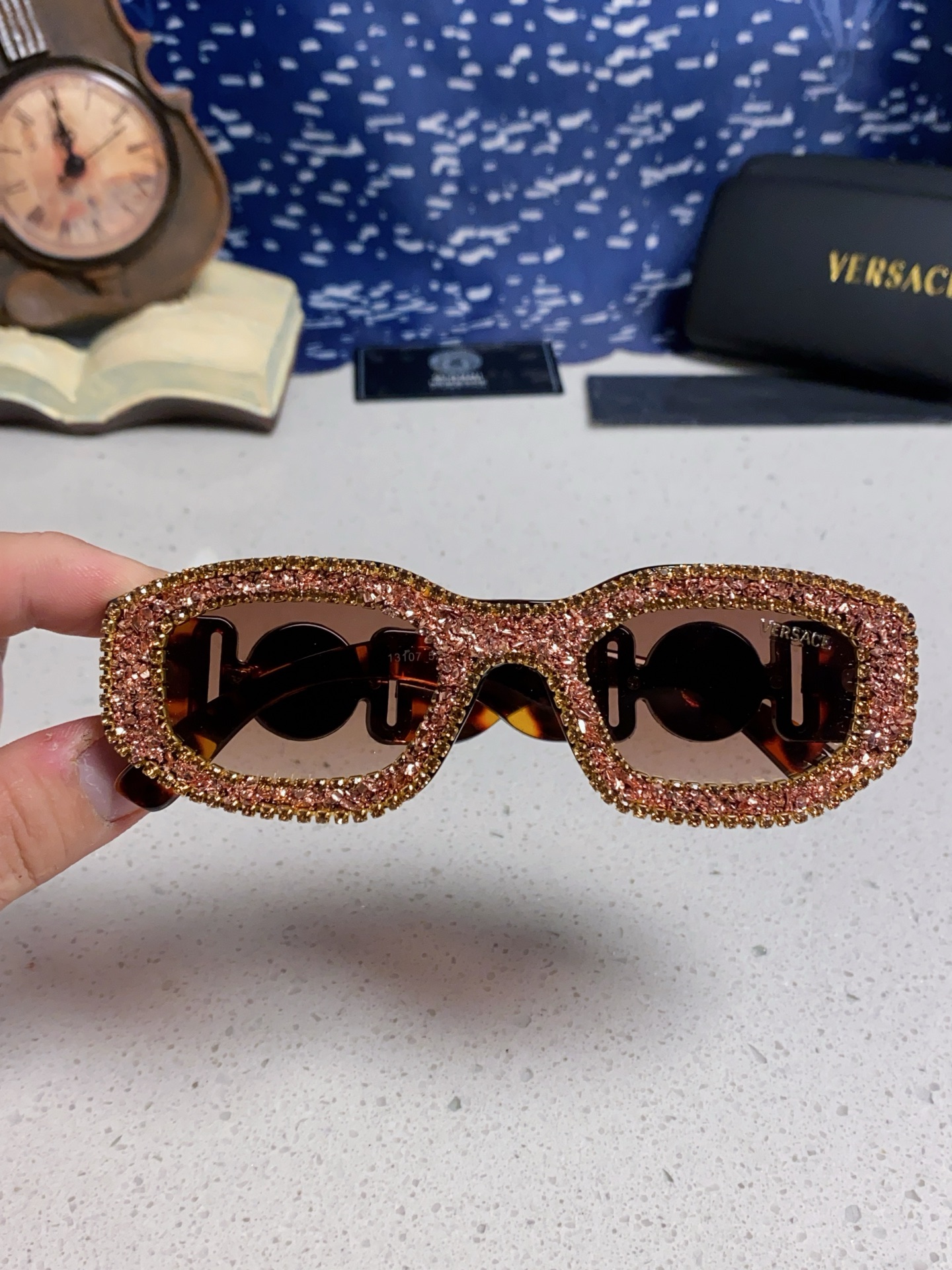  Versace范思哲 2025Diamond sunglasses新款镶钻太阳镜欧美墨镜街拍潮流太阳眼