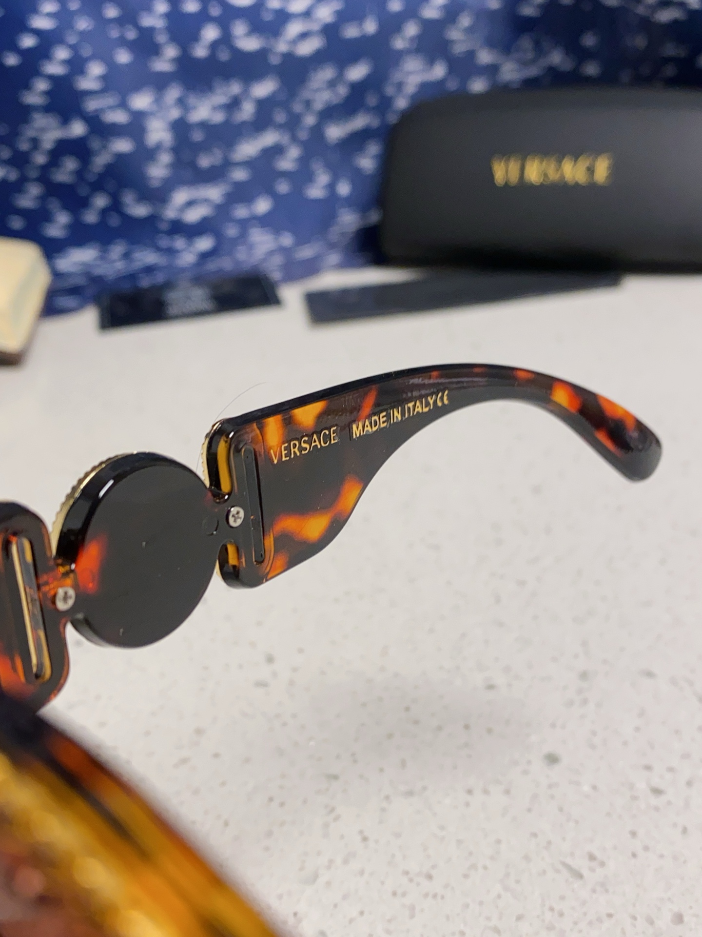 Versace范思哲 2025Diamond sunglasses新款镶钻太阳镜欧美墨镜街拍潮流太阳眼
