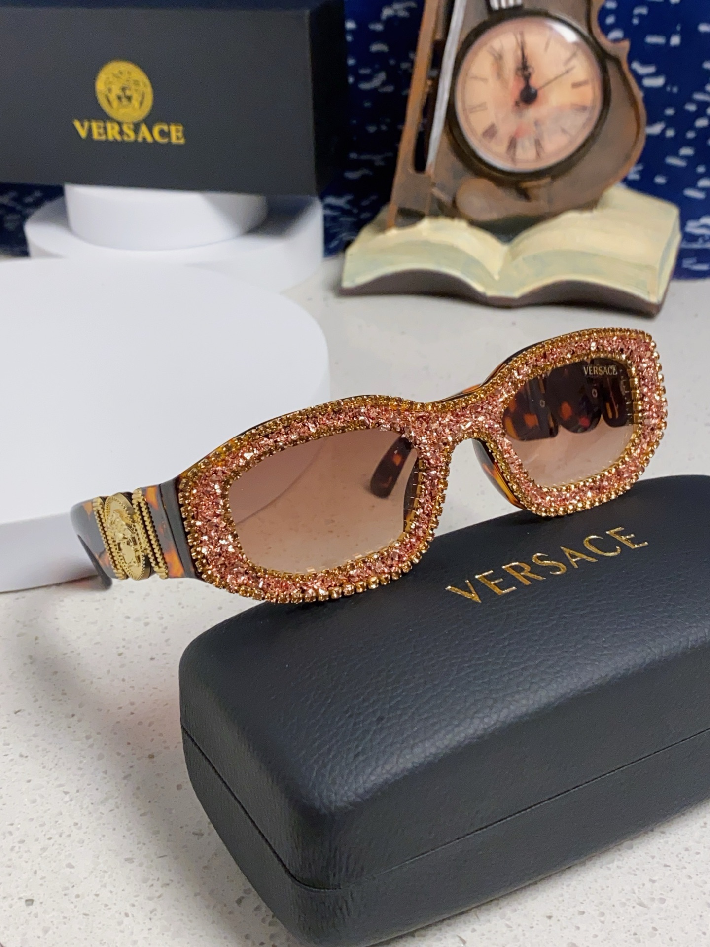  Versace范思哲 2025Diamond sunglasses新款镶钻太阳镜欧美墨镜街拍潮流太阳眼