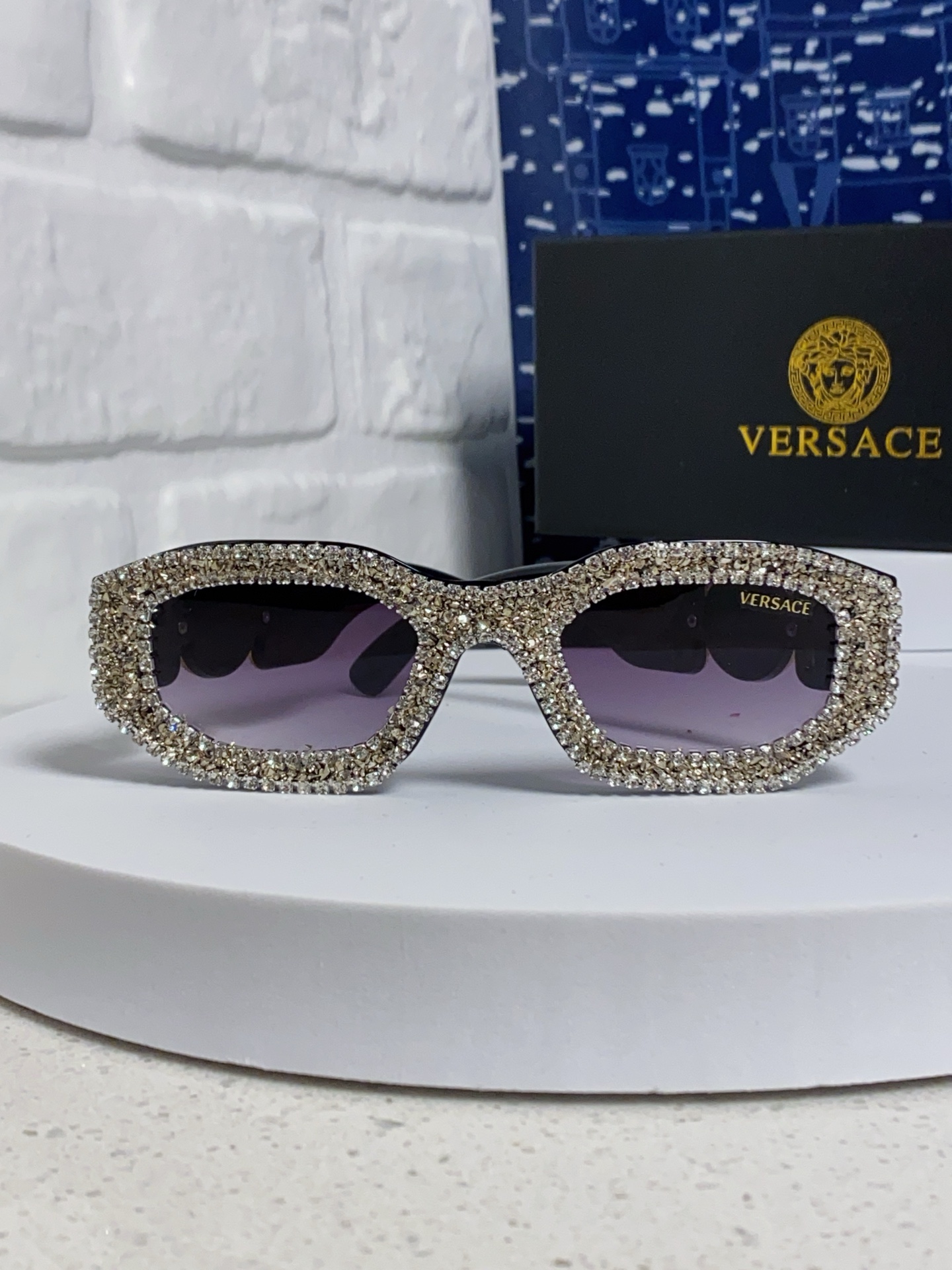  Versace范思哲 2025Diamond sunglasses新款镶钻太阳镜欧美墨镜街拍潮流太阳眼