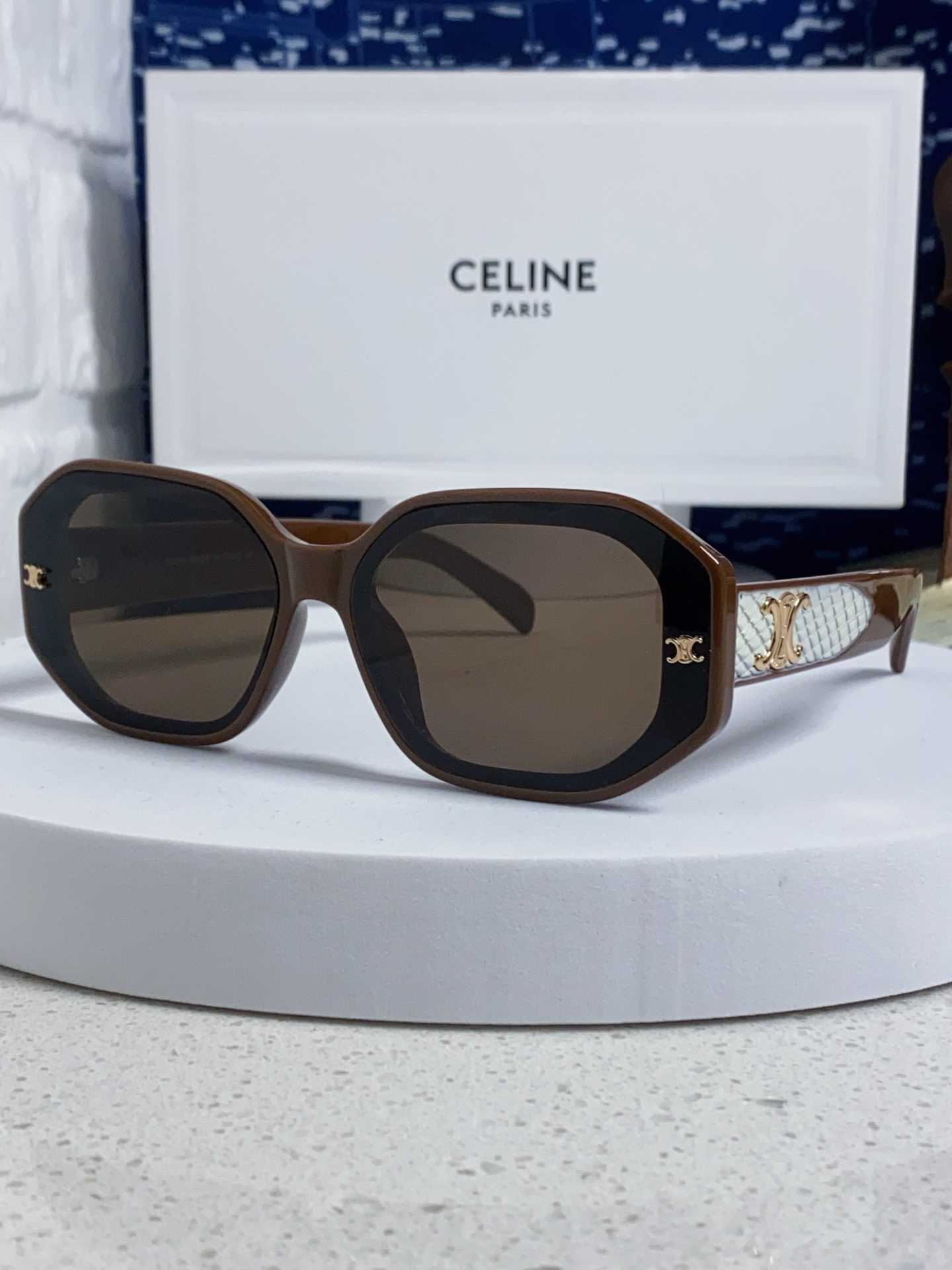  Celine赛琳 2025新款欧美个性网红同款开车眼镜墨镜女款 凯旋门方圆脸太阳眼镜
