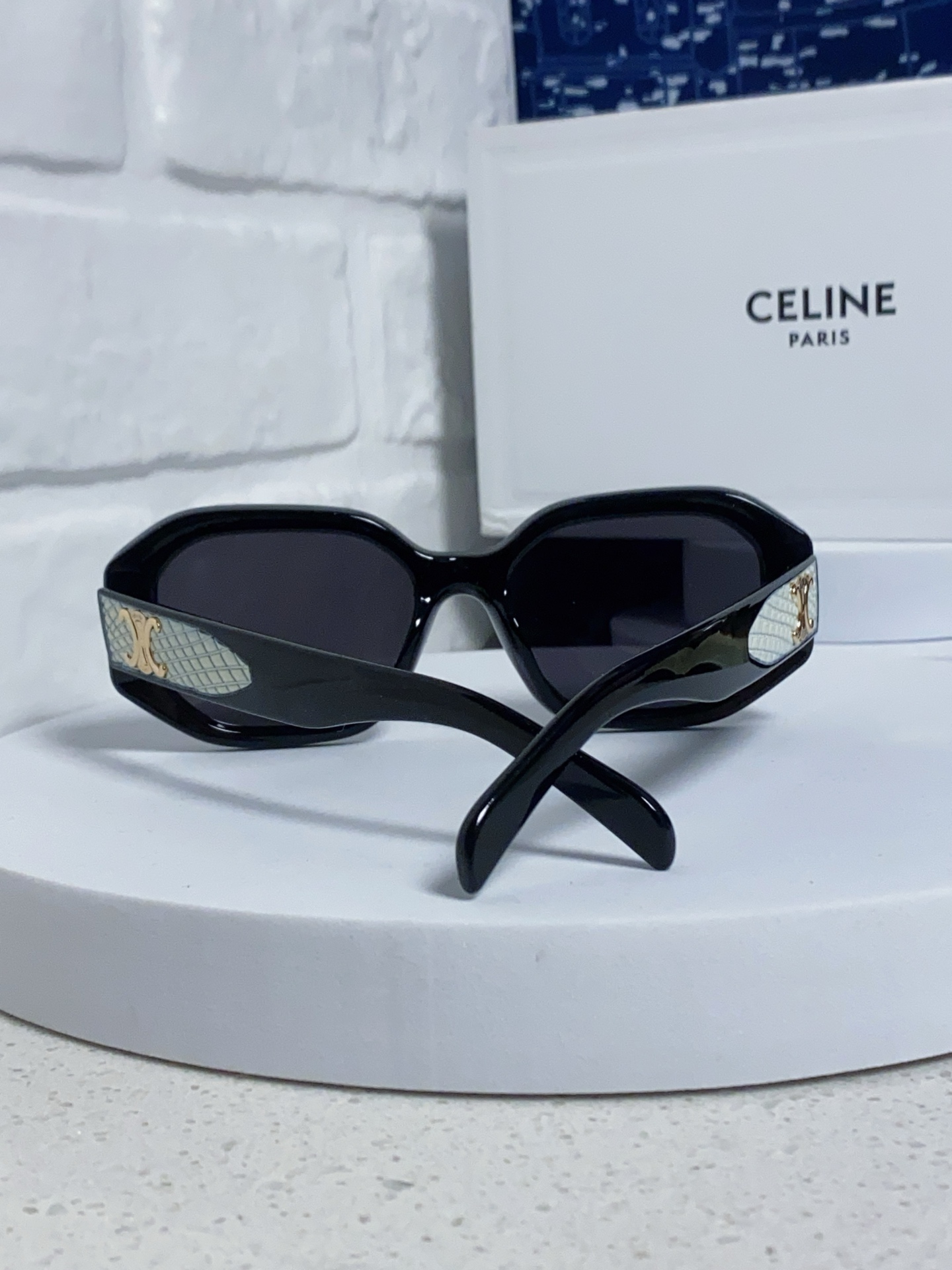  Celine赛琳 2025新款欧美个性网红同款开车眼镜墨镜女款 凯旋门方圆脸太阳眼镜
