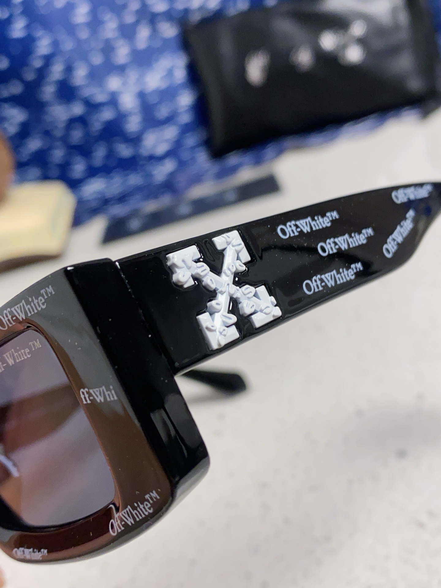  Off-White 雪花方形小框朋克黑色太阳镜网红潮人街拍墨镜男可配近视散光镜腿 