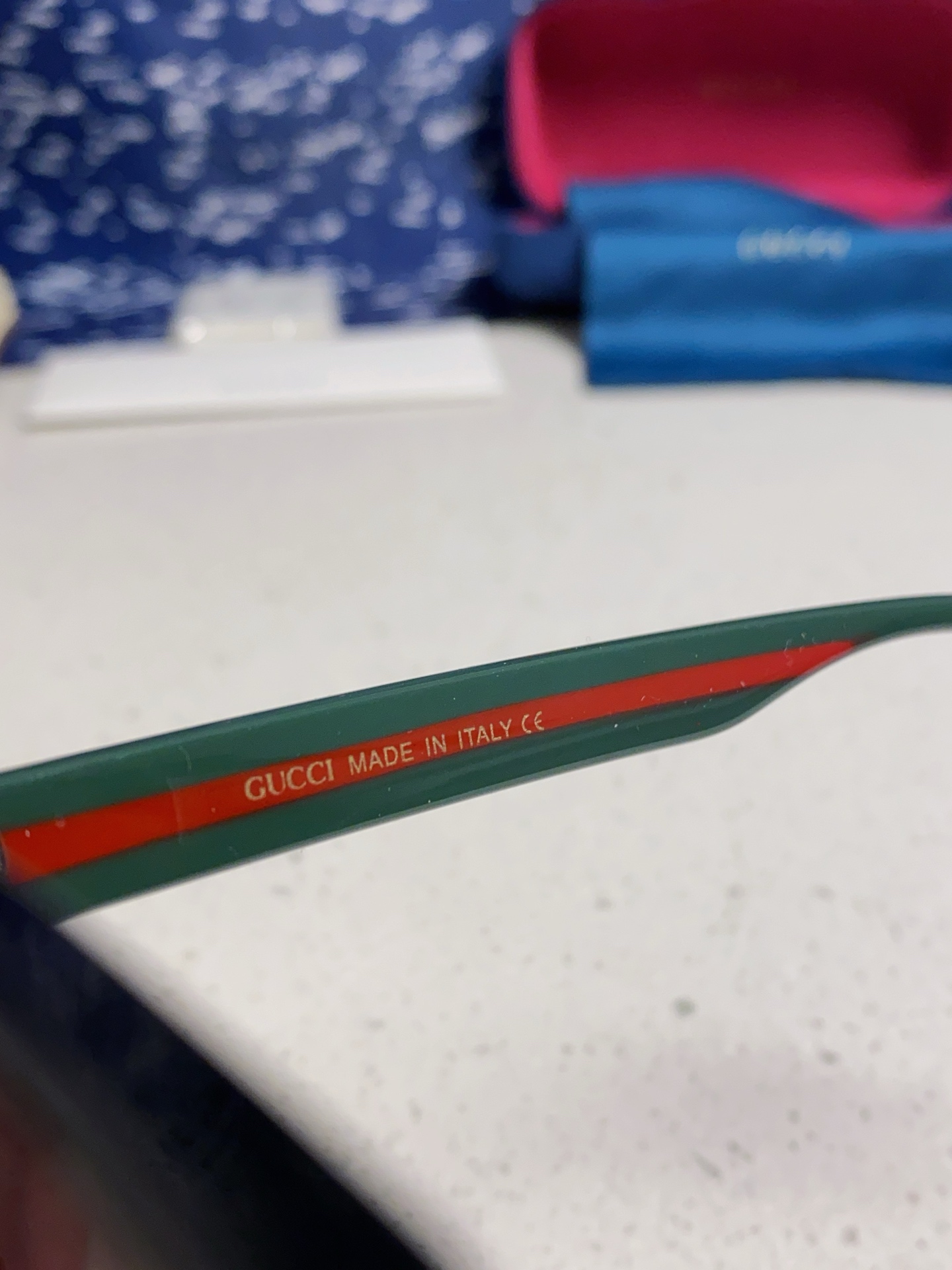  Gucci古奇 小鬼王凯琳同款 GG0417SK 方框超酷，做工精细，男女都可以搭配，超👍