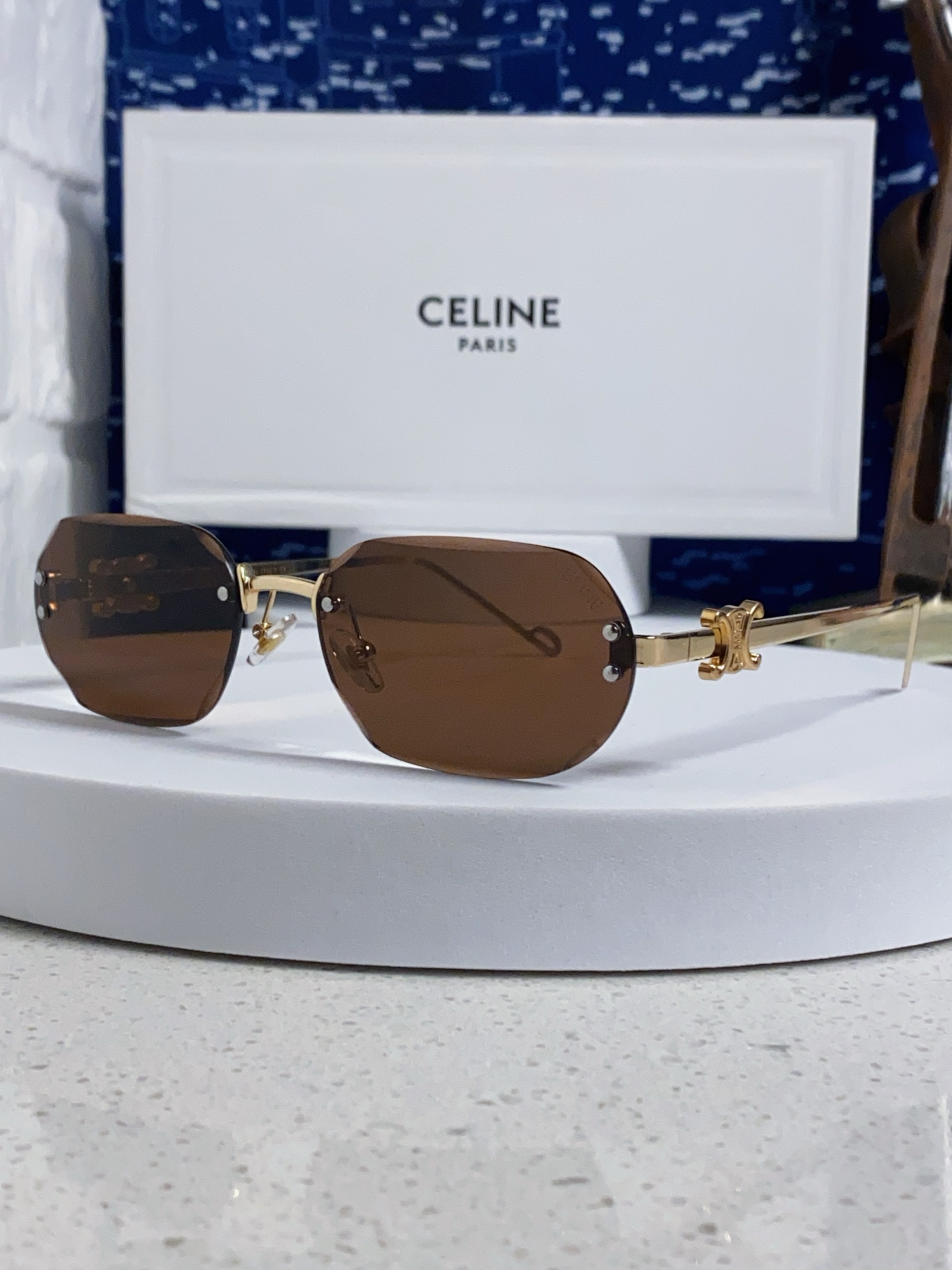  Celine赛琳 多边形无边框墨镜男女款2025新款防紫外线美式复古茶色渐变太阳眼镜 