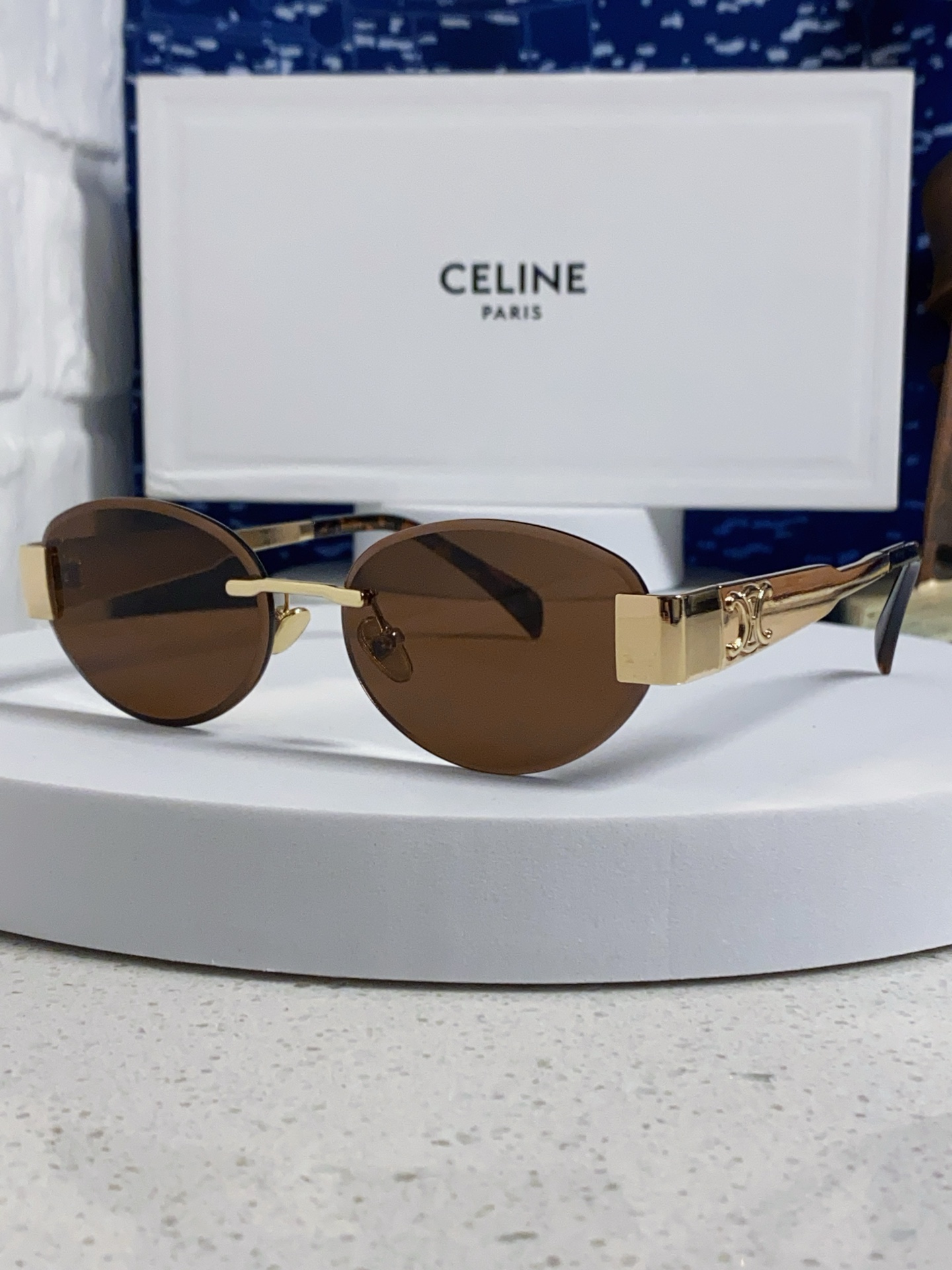  Celine赛琳 2025新款太阳眼镜凯旋门LISA同款女老钱风复古 金属椭圆形式 