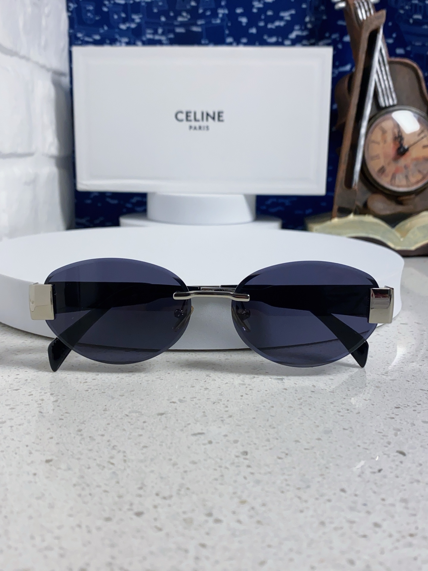  Celine赛琳 2025新款太阳眼镜凯旋门LISA同款女老钱风复古 金属椭圆形式 