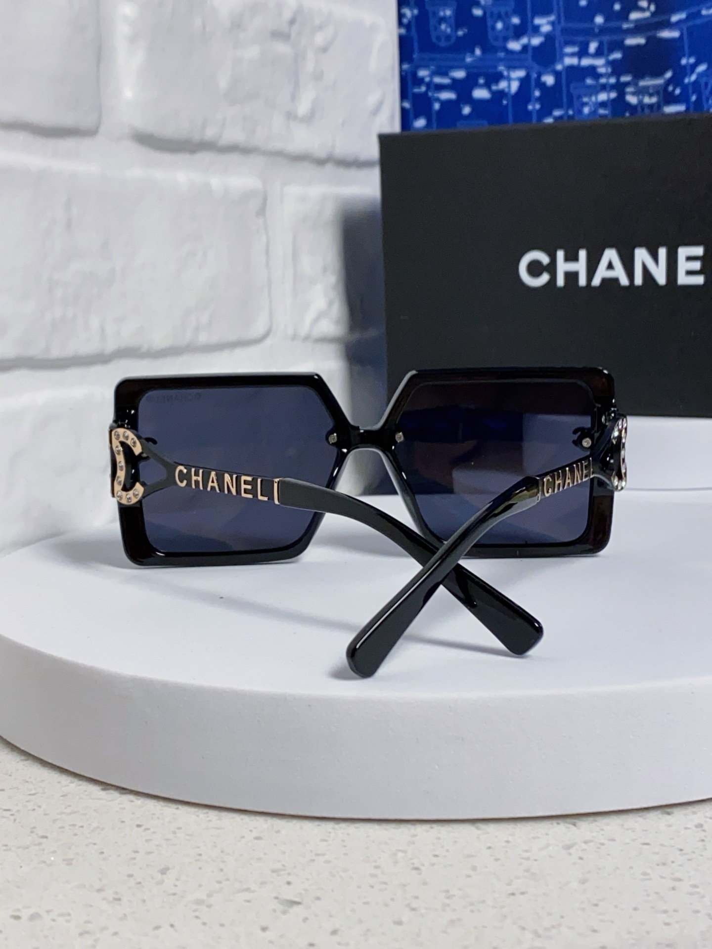  Chanel香奈儿 2025新款时尚大方太阳镜简约女士街拍潮流防紫外线墨镜太阳镜台网红爆款 
