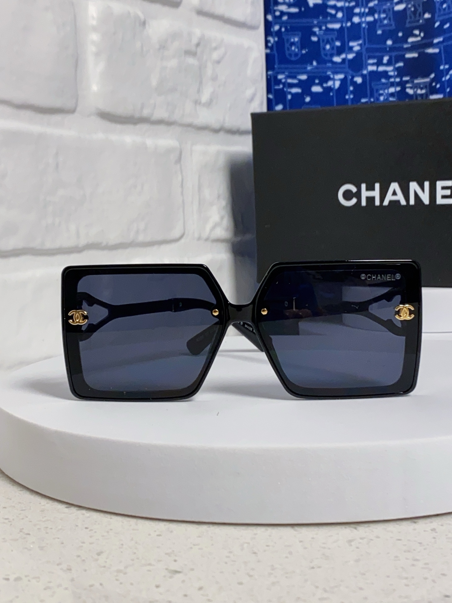  Chanel香奈儿 2025新款时尚大方太阳镜简约女士街拍潮流防紫外线墨镜太阳镜台网红爆款 
