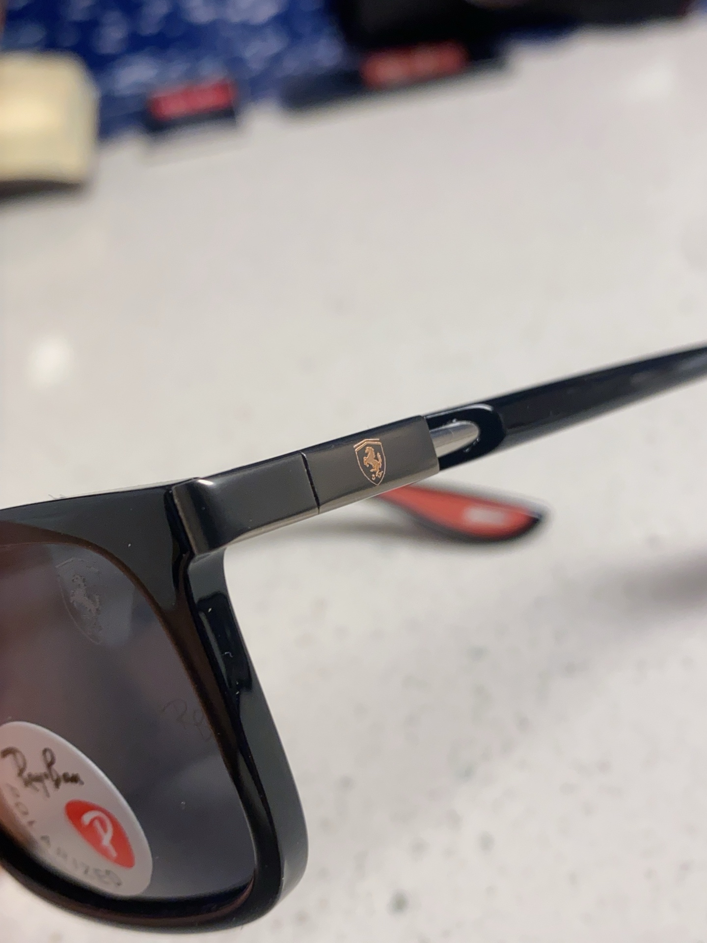  RayBan雷朋 2025新款 高清树脂太阳镜 高端板材墨镜徒步旅行者眼镜开车驾驶 型号RB4433M