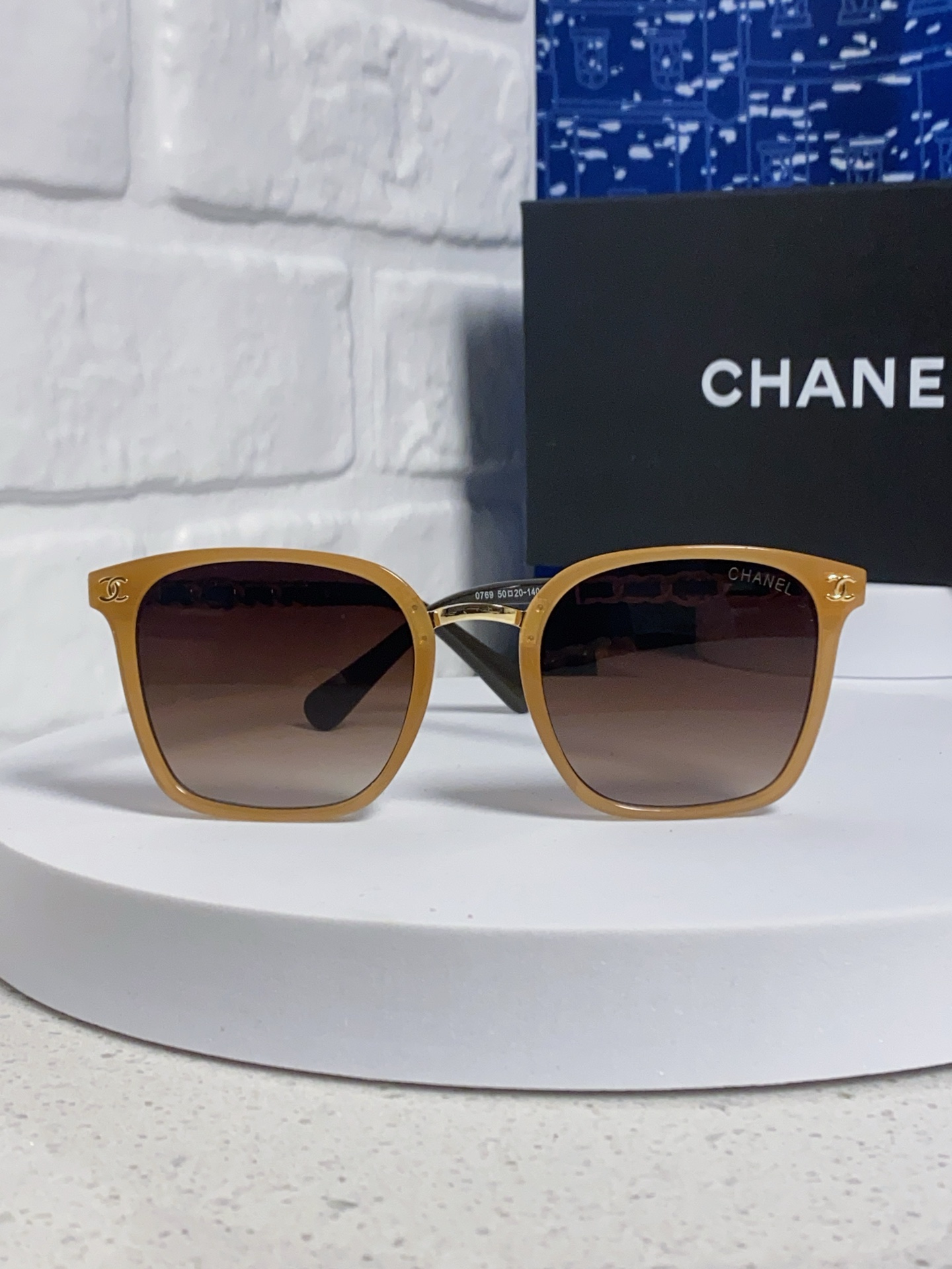 Chanel Sunglasses with Logo Detail, Italian Design, and Premium Materials 3 i1747385376135 8386 0 1