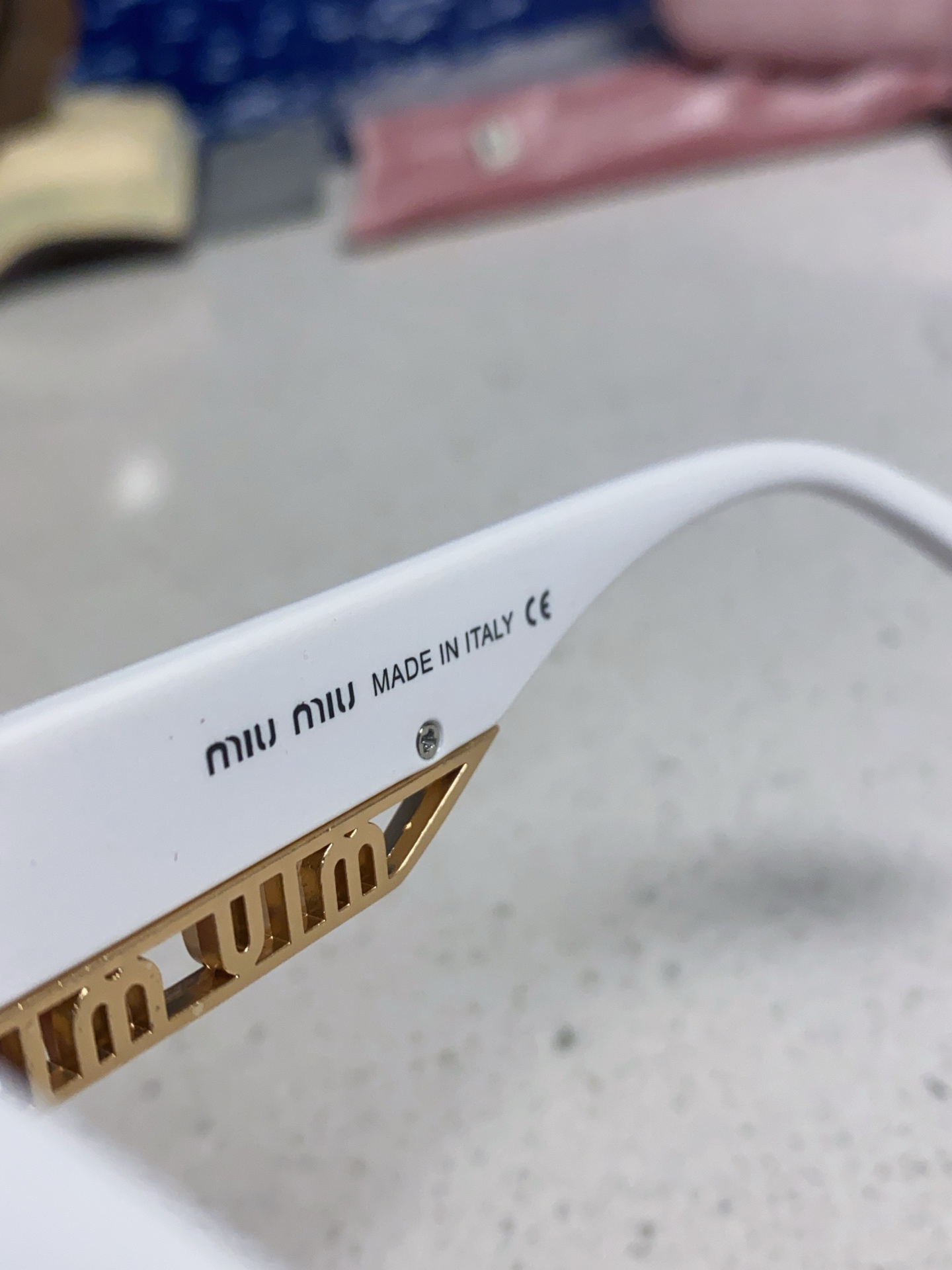  MIUMIU缪缪 2025新款太阳镜方形时尚墨镜个性眼镜 女士偏光眼镜 