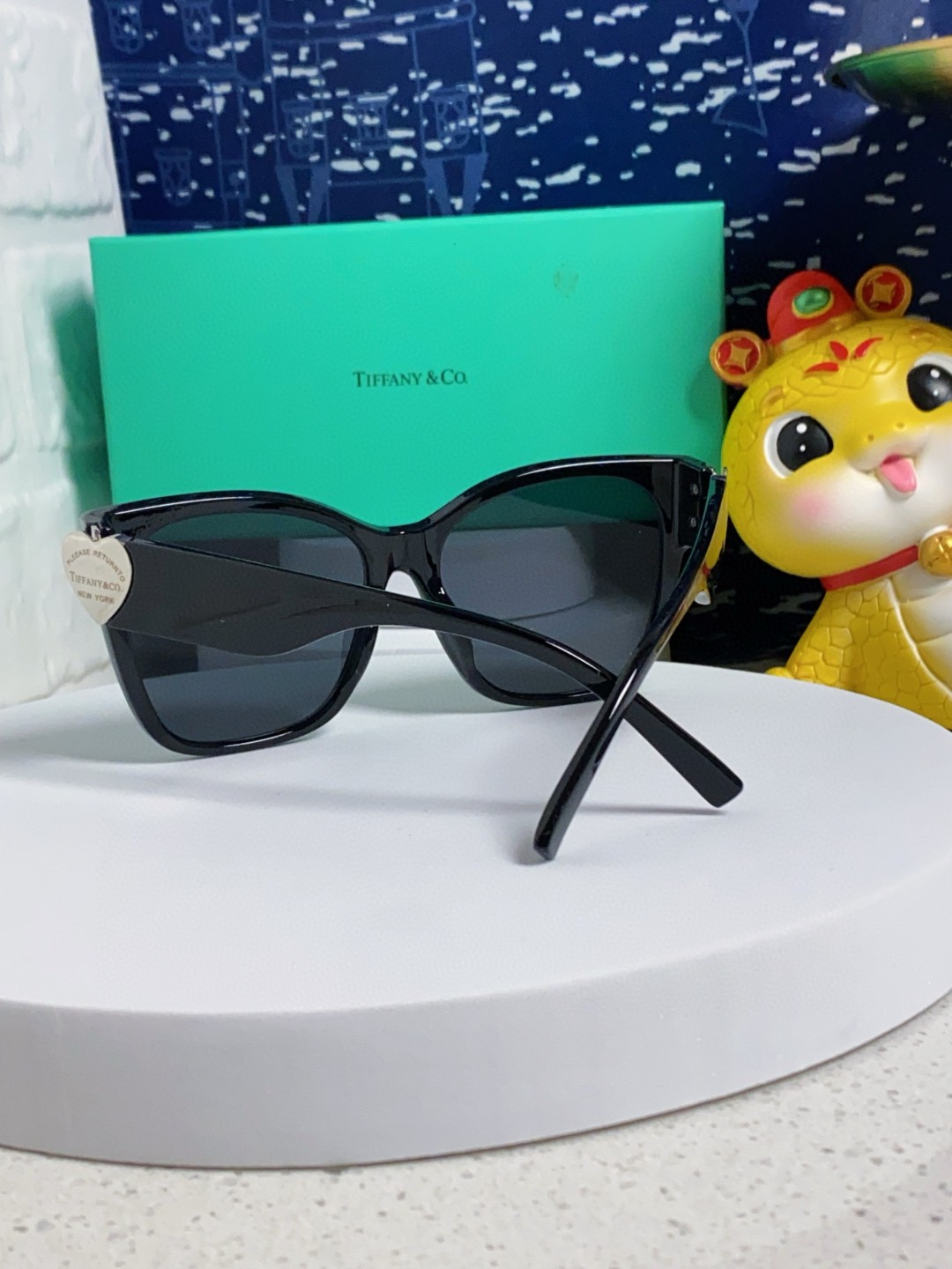 Tiffany & Co.TIFFANY蒂芙尼 2025新款太阳眼镜女男款偏光墨镜方形0TF4216F