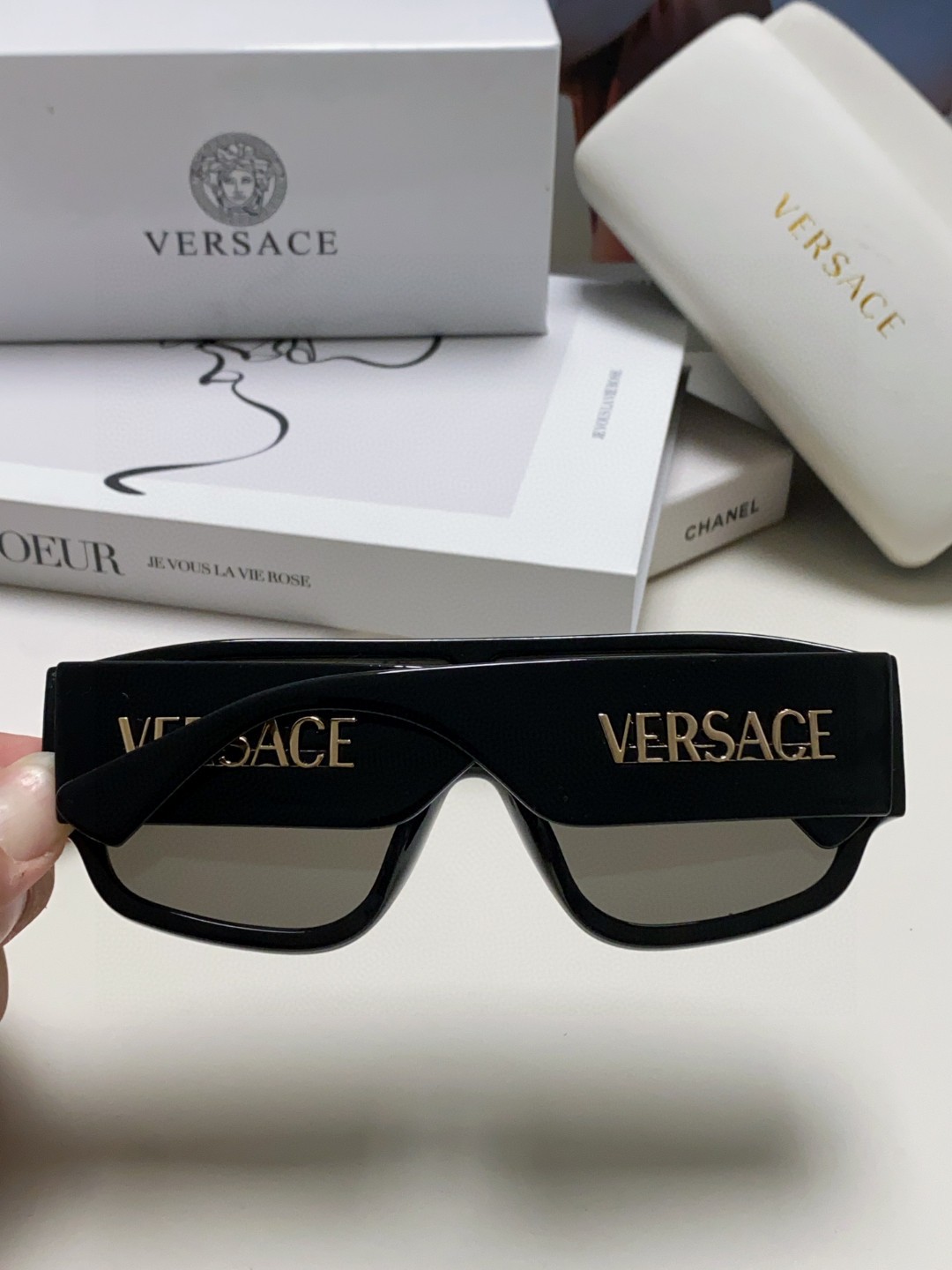  Versace范思哲 2024新款墨镜男女款高级感一片式护目飞行员开车太阳镜4439