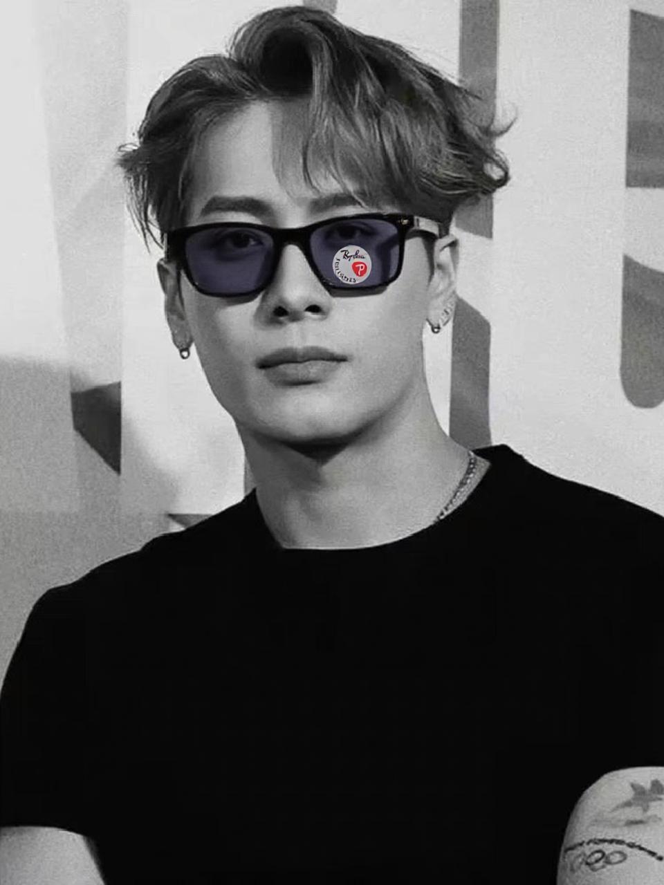  RayBan雷朋 2025新款 高清树脂太阳镜 高端板材墨镜徒步旅行者眼镜开车驾驶 型号RB4433M
