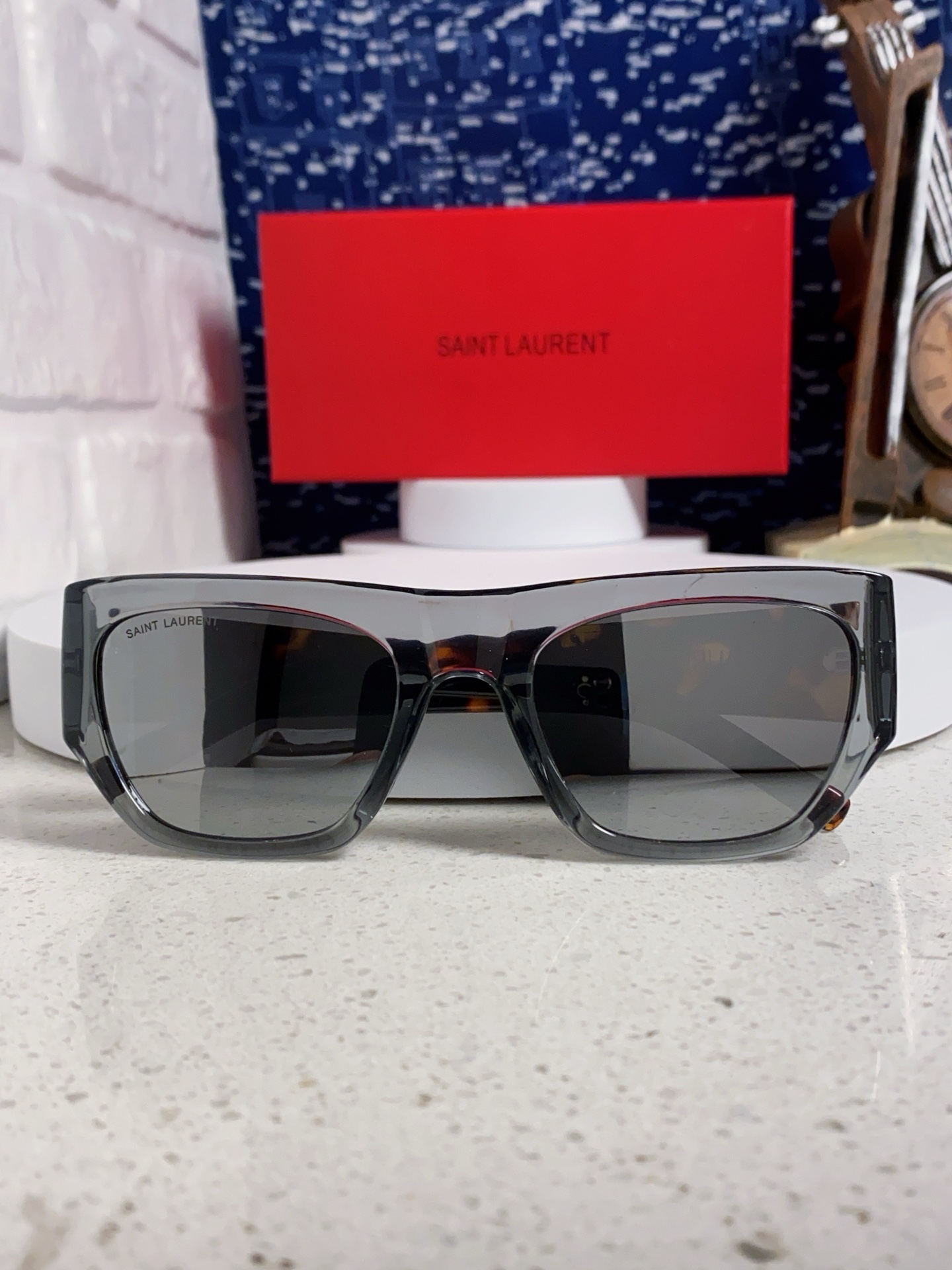  Saint Laurent 圣罗兰YSL 2025新款女士 方形框醋纤太阳眼镜 SL740