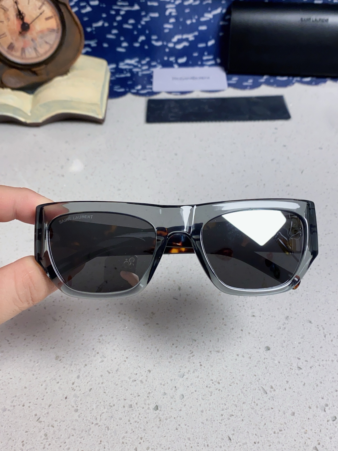  Saint Laurent 圣罗兰YSL 2025新款女士 方形框醋纤太阳眼镜 SL740