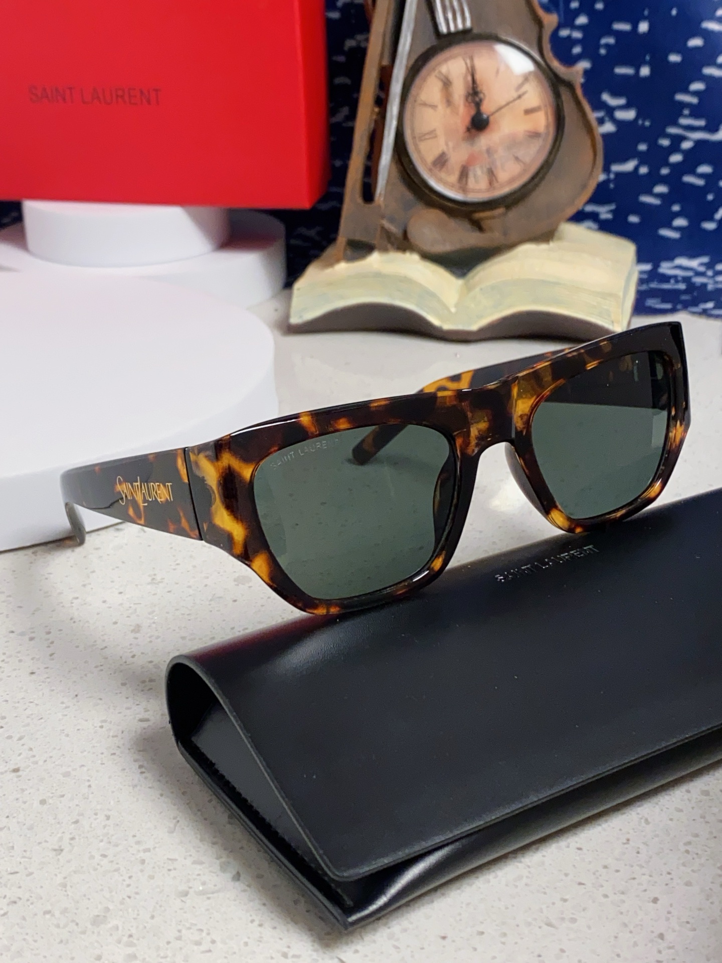  Saint Laurent 圣罗兰YSL 2025新款女士 方形框醋纤太阳眼镜 SL740