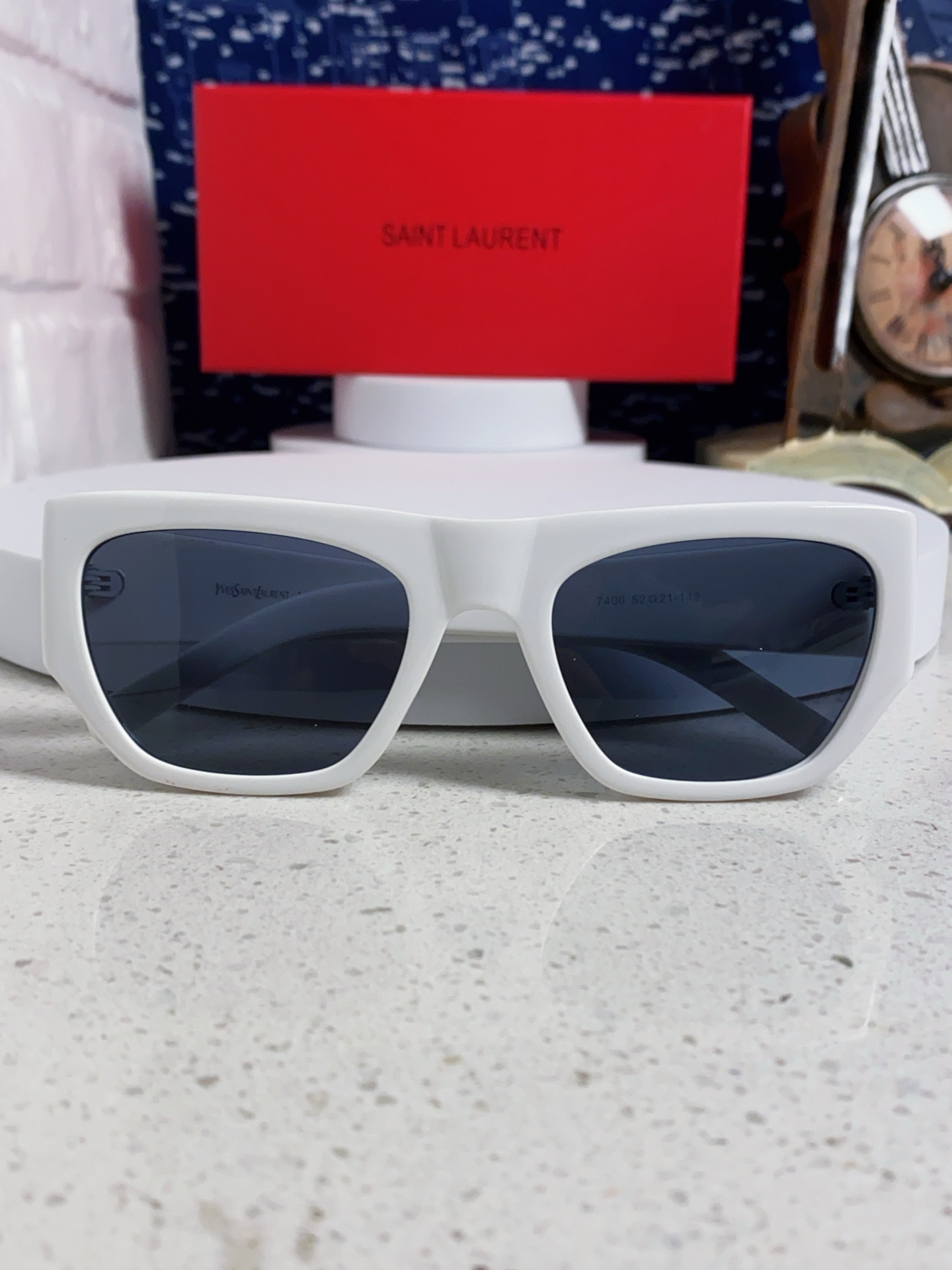  Saint Laurent 圣罗兰YSL 2025新款女士 方形框醋纤太阳眼镜 SL740