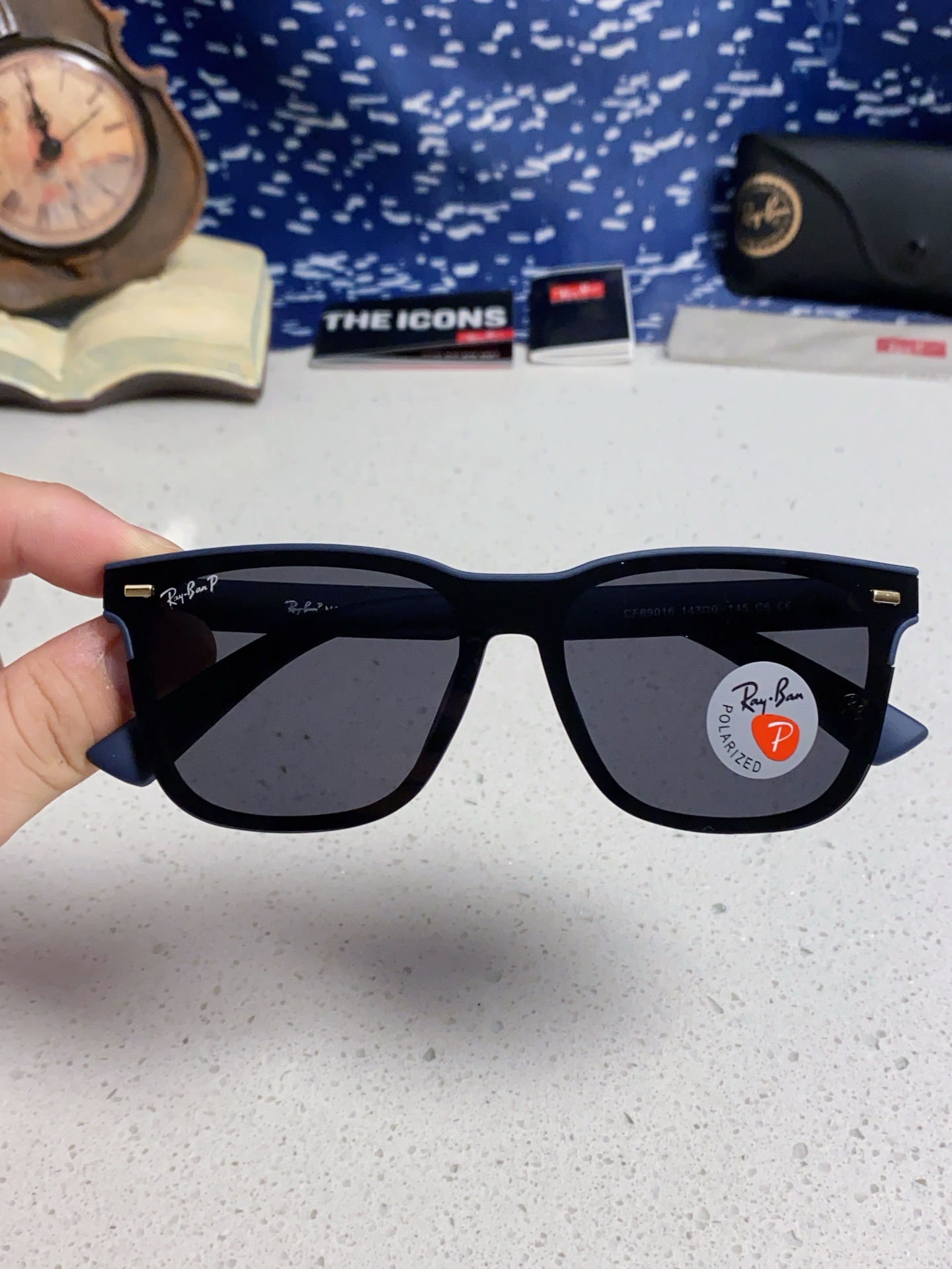  Ray Ban雷朋 2025新款 男友系列方形中性太阳镜 RB69016