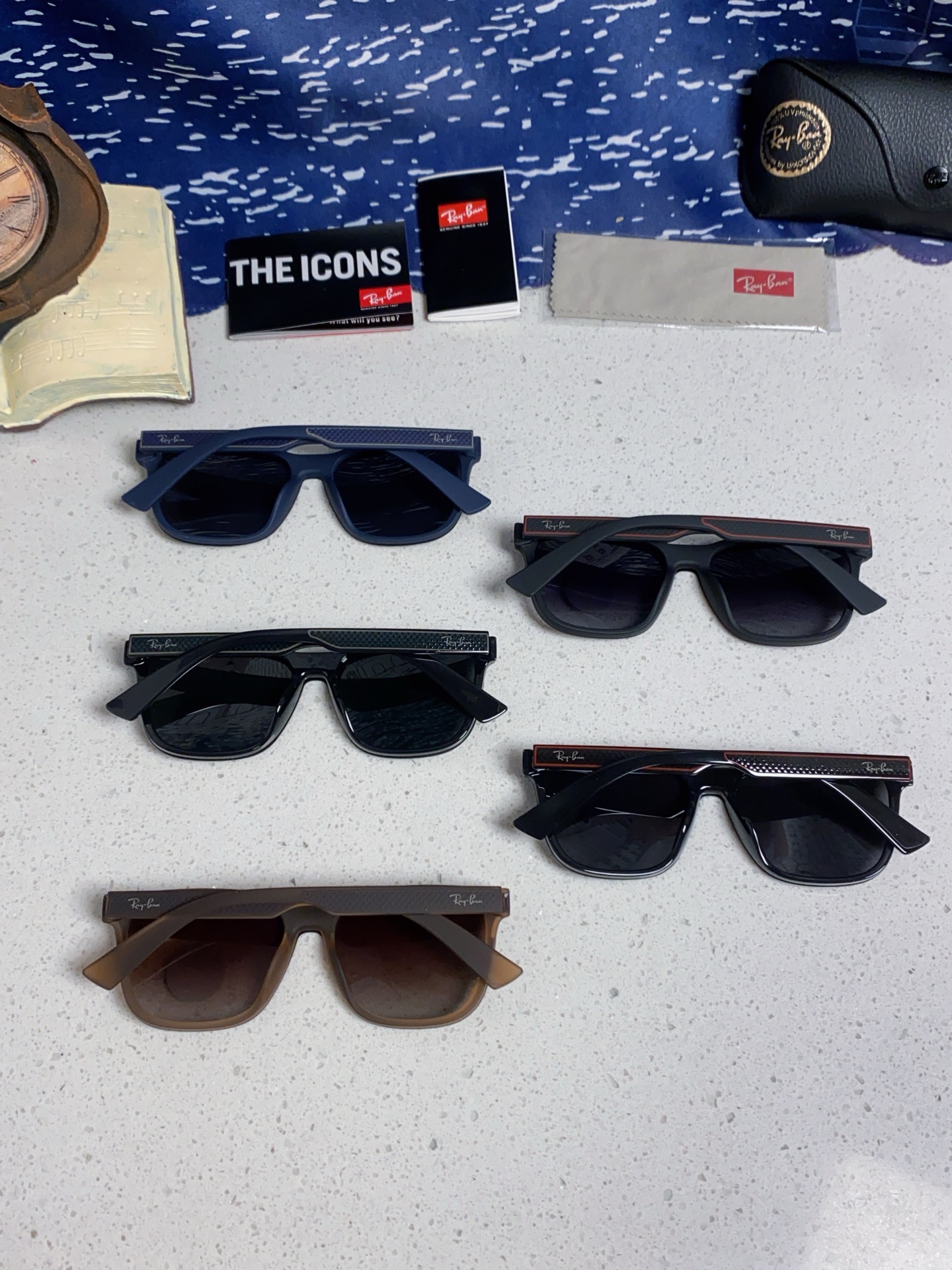  Ray Ban雷朋 2025新款 男友系列方形中性太阳镜 RB69016