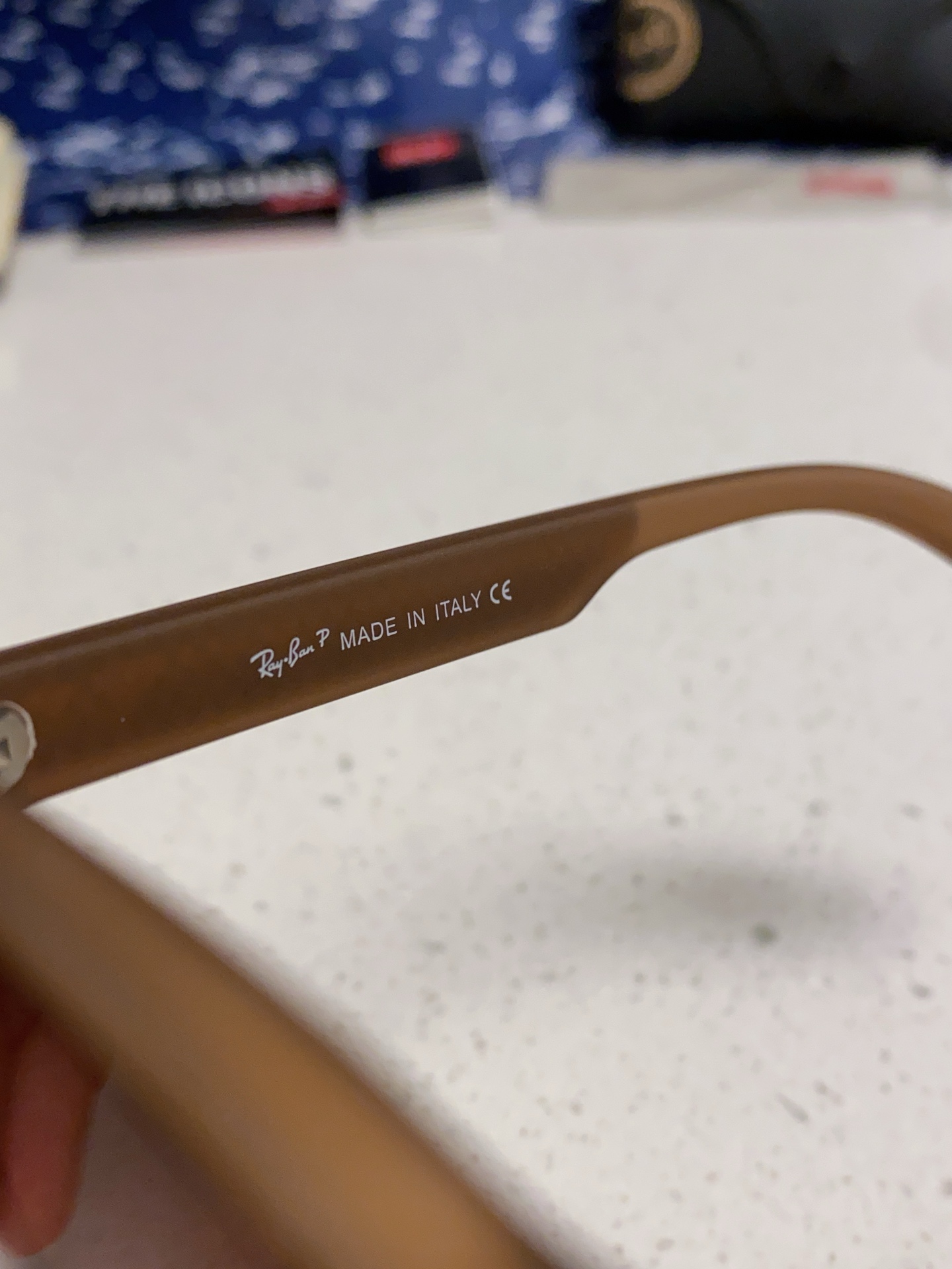  Ray Ban雷朋 2025新款 男友系列方形中性太阳镜 RB69016