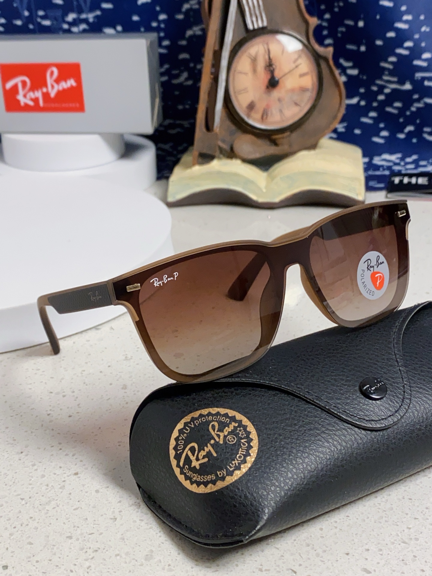  Ray Ban雷朋 2025新款 男友系列方形中性太阳镜 RB69016