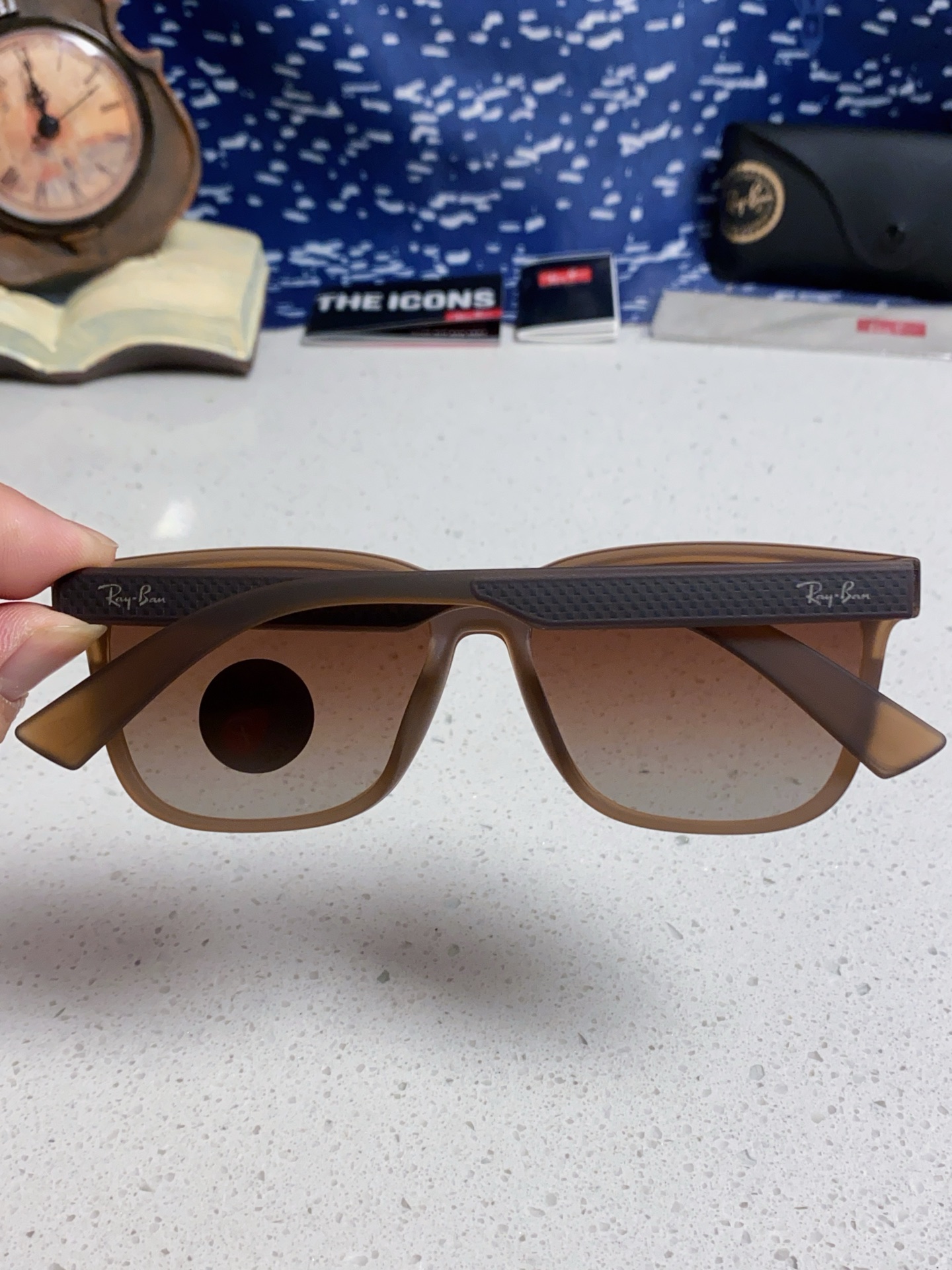  Ray Ban雷朋 2025新款 男友系列方形中性太阳镜 RB69016