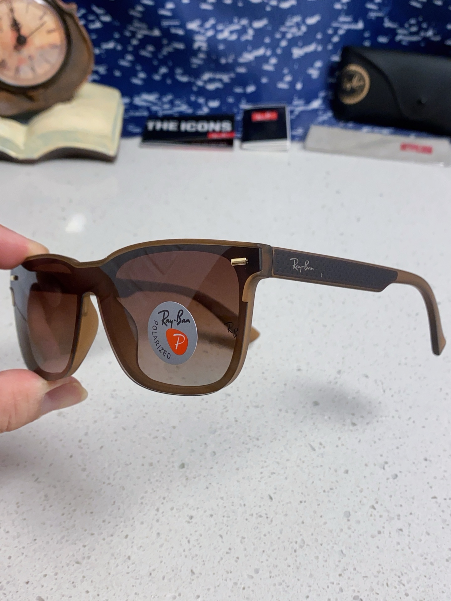  Ray Ban雷朋 2025新款 男友系列方形中性太阳镜 RB69016