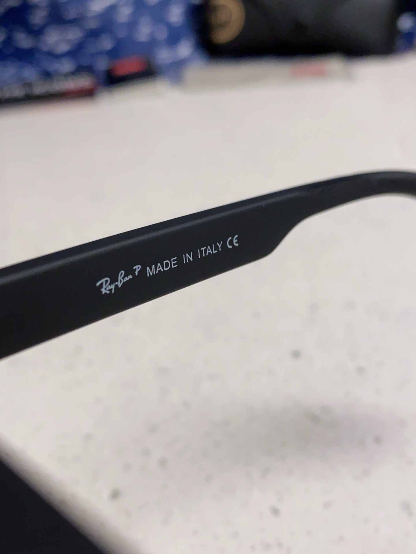  Ray Ban雷朋 2025新款 男友系列方形中性太阳镜 RB69016