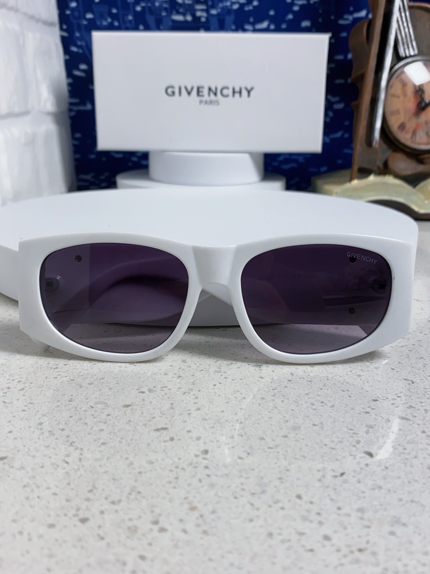  Givenchy纪梵希 2025新款复古椭圆墨镜女款偏光方圆脸太阳眼镜防紫外线凹造型
