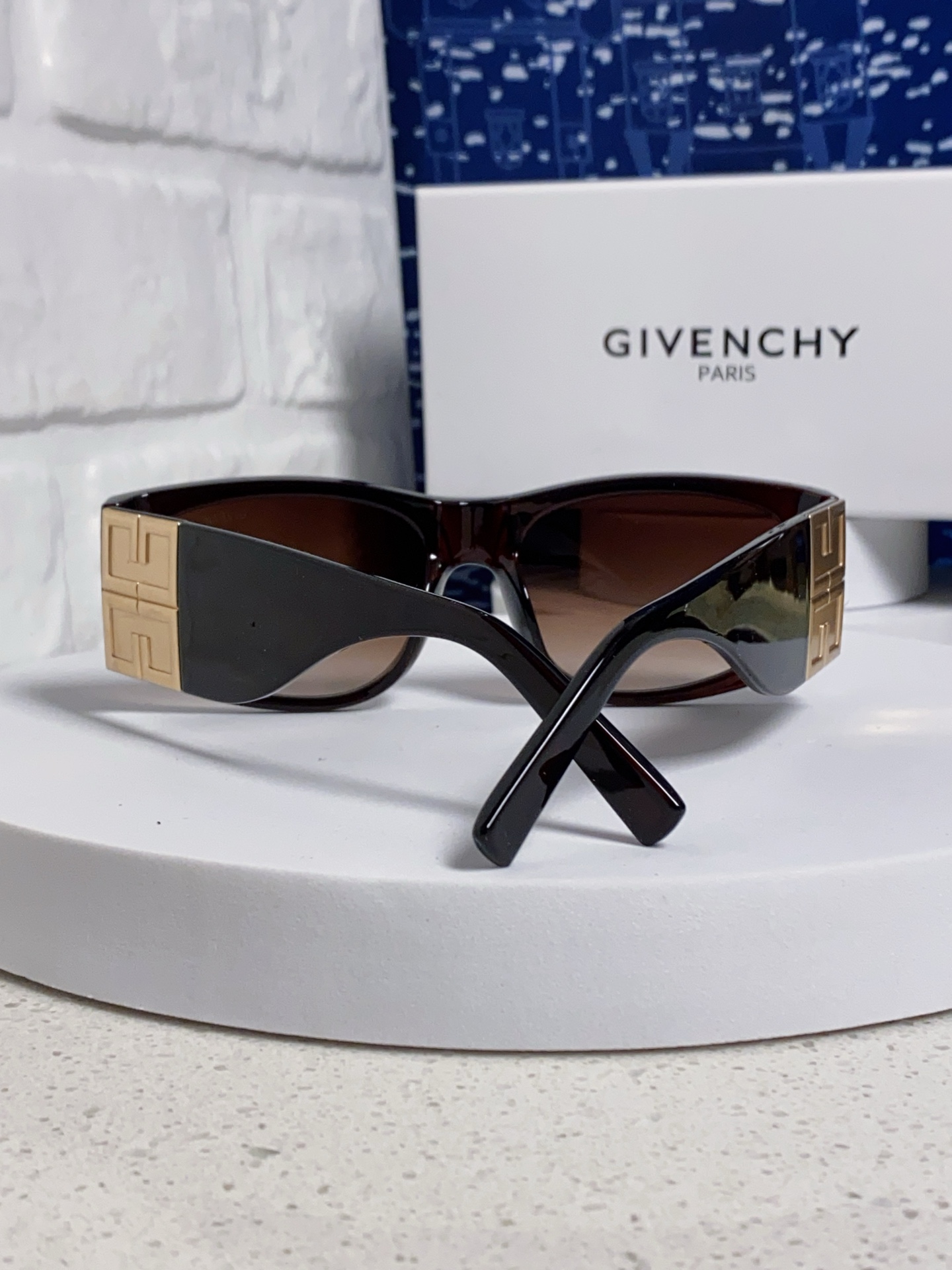  Givenchy纪梵希 2025新款复古椭圆墨镜女款偏光方圆脸太阳眼镜防紫外线凹造型