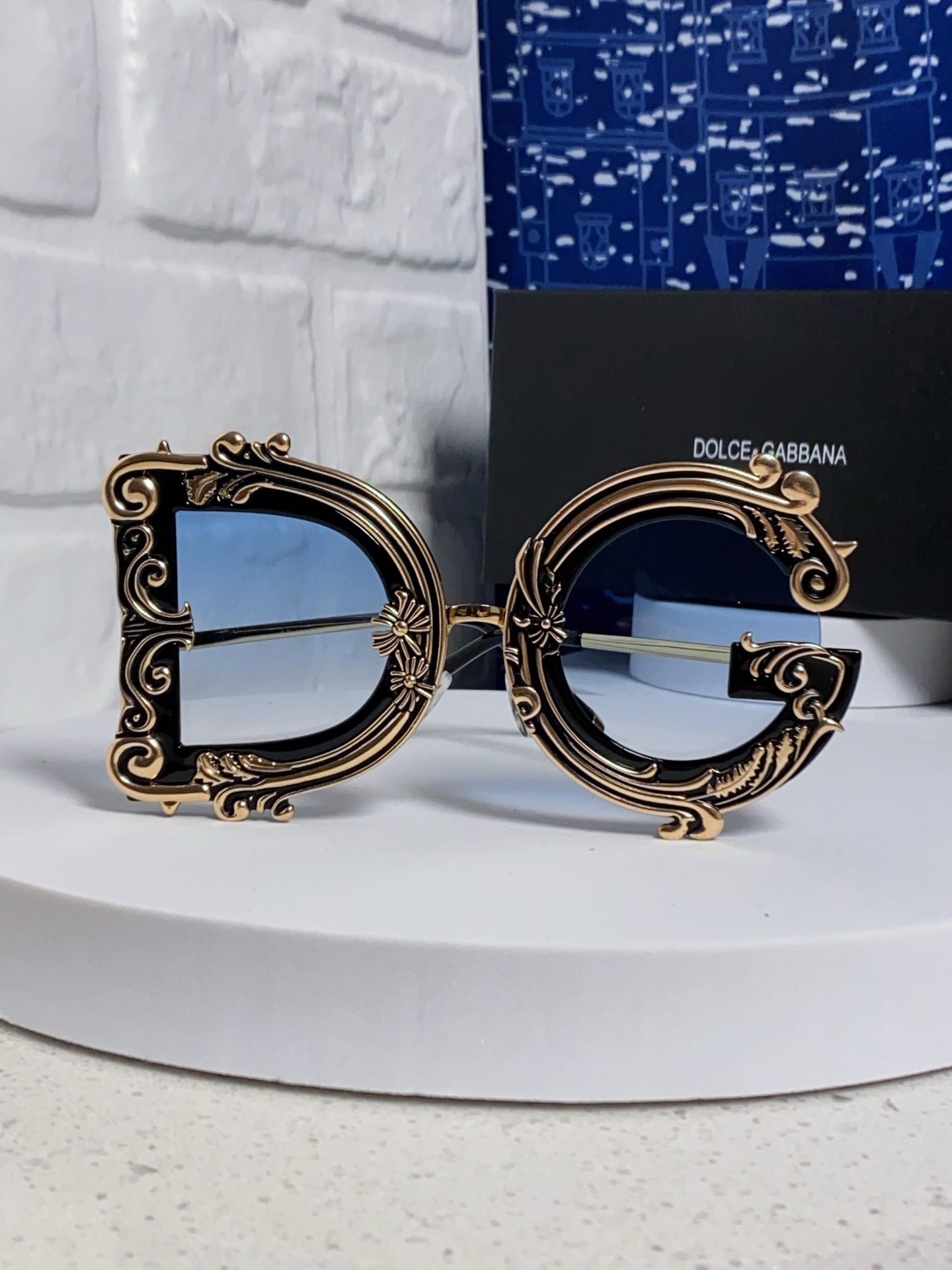  Dolce&Gabbana杜嘉班纳 2025新款DG小众巴洛克风情太阳镜摩登复古潮流街拍模特走秀款墨镜