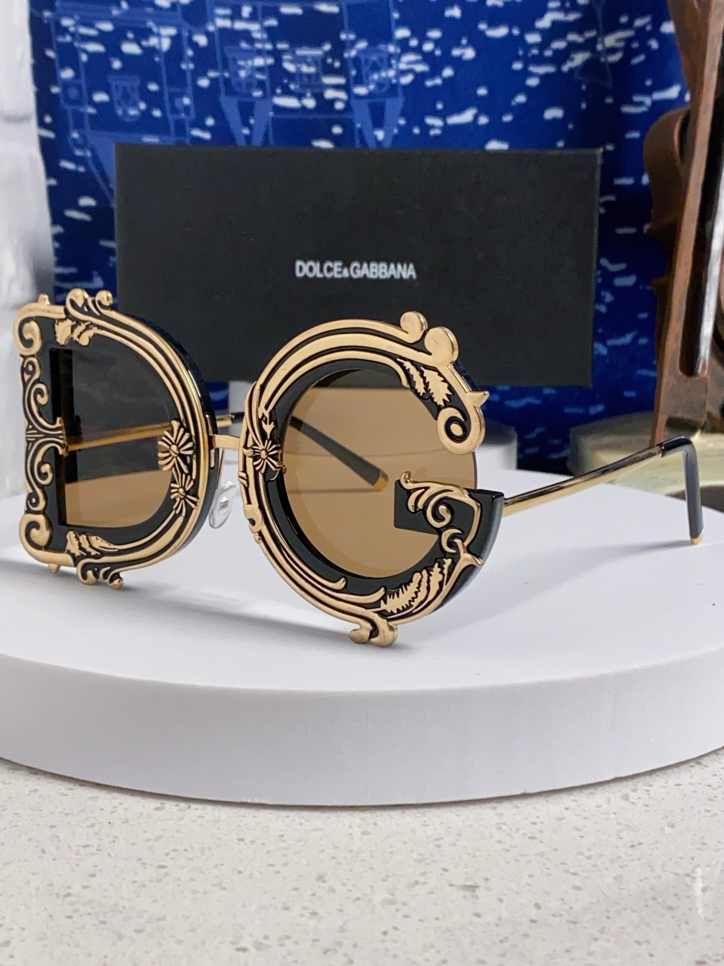  Dolce&Gabbana杜嘉班纳 2025新款DG小众巴洛克风情太阳镜摩登复古潮流街拍模特走秀款墨镜